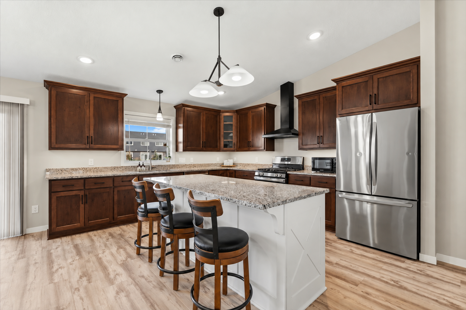 2063 Sandstone Loop N Property Photo 7