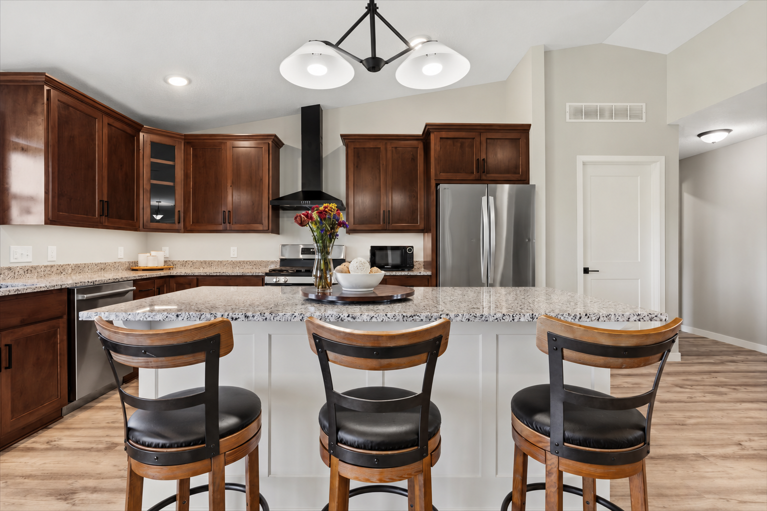 2063 Sandstone Loop N Property Photo 8