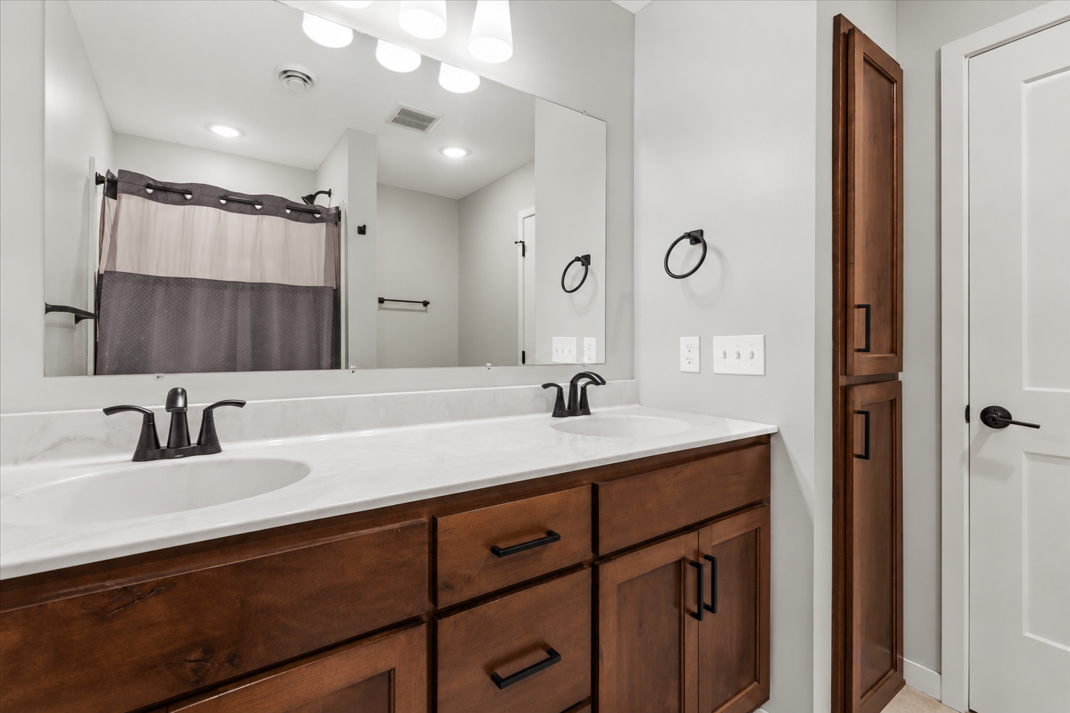 2063 Sandstone Loop N Property Photo 18