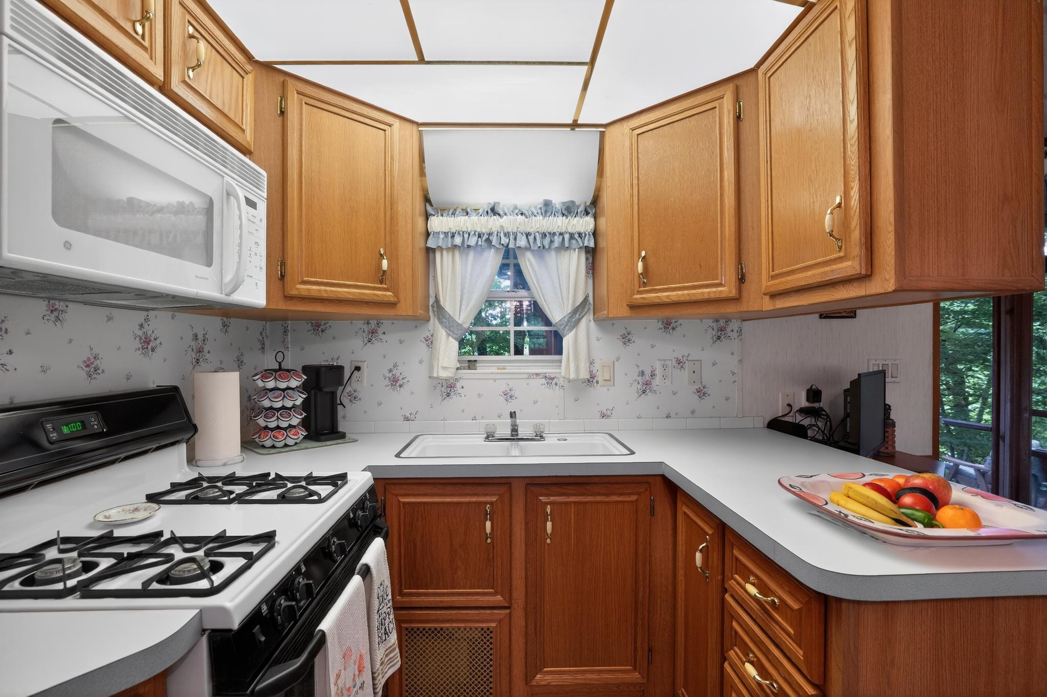 2902 216th Street Property Photo 8