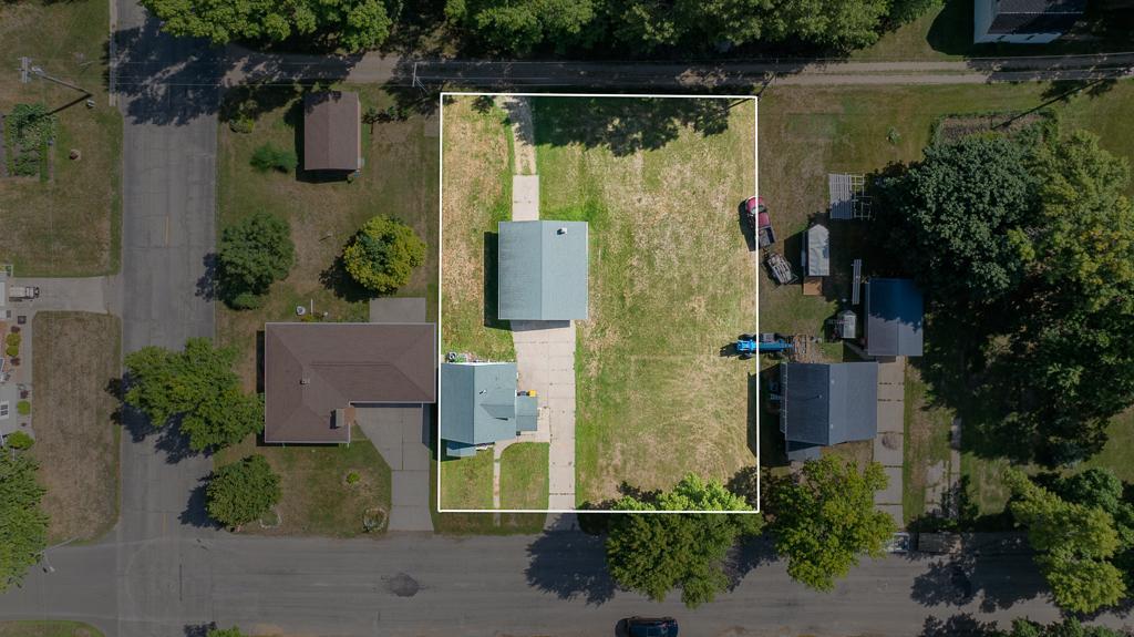 303 S Brook Street Property Photo 1