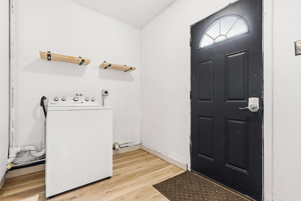 303 S Brook Street Property Photo 15