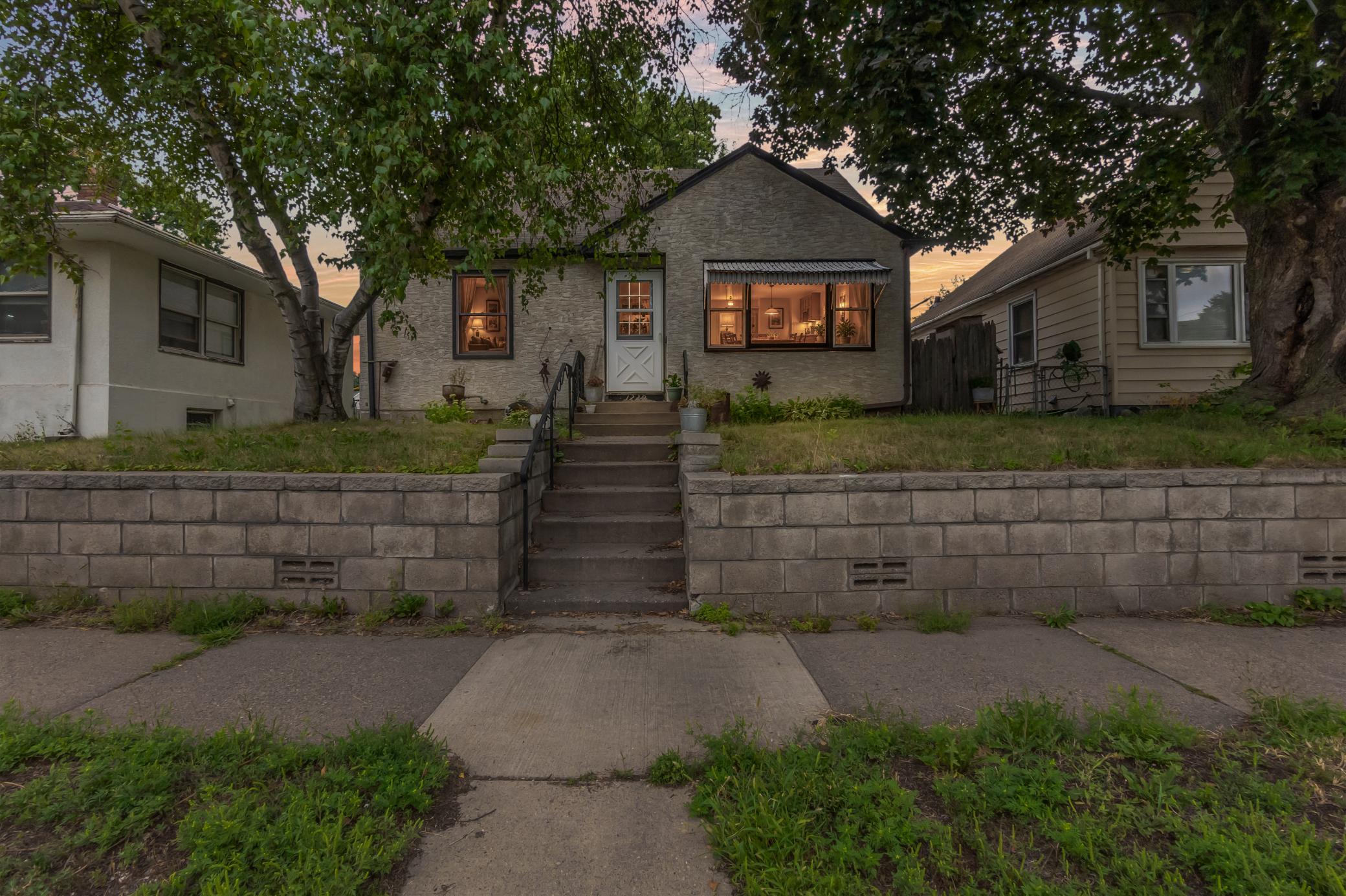 1229 7th Street E Property Photo 1