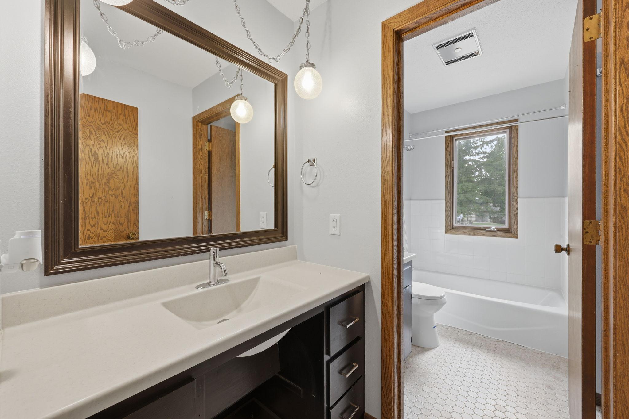 937 Spruce Drive Property Photo 11