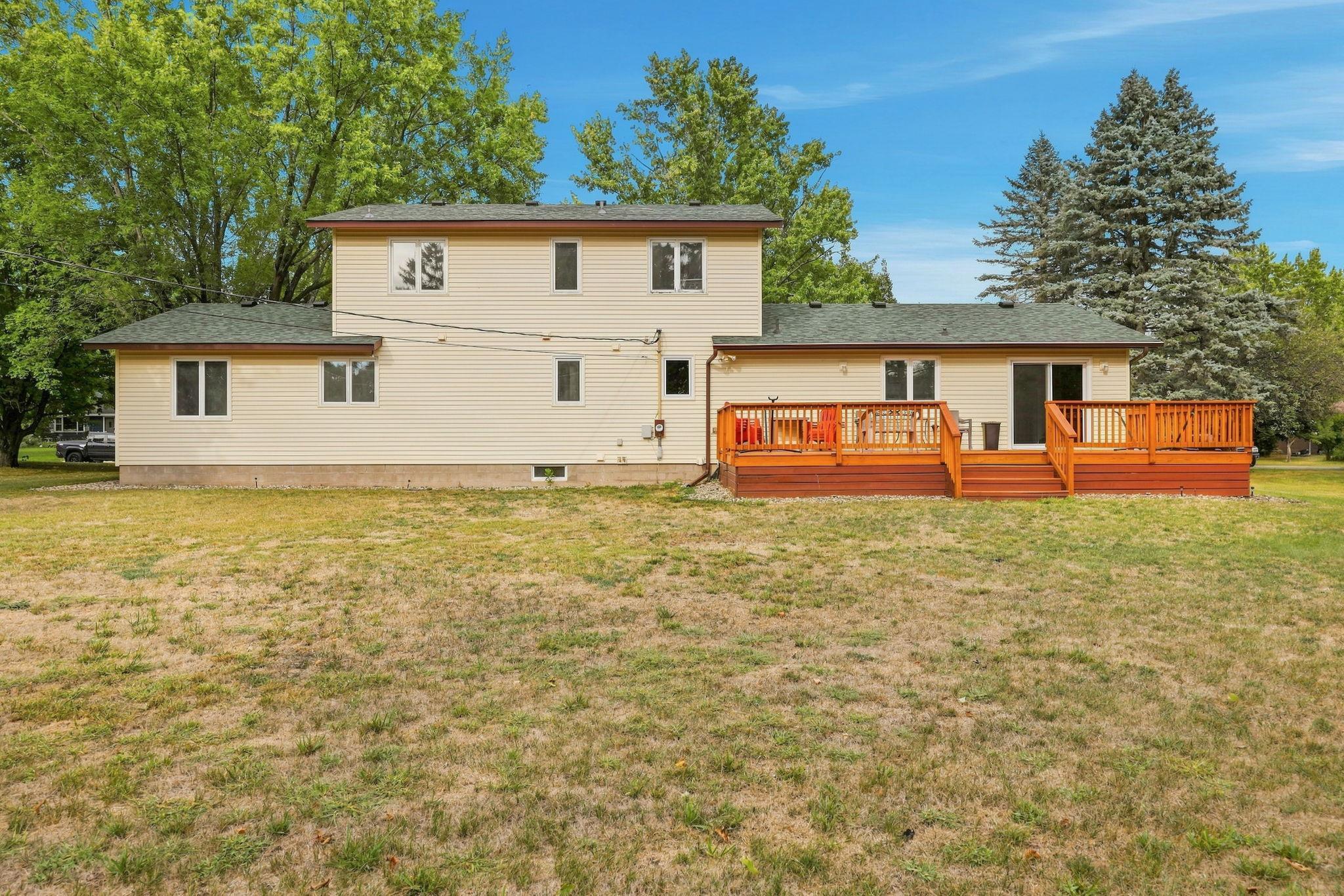 937 Spruce Drive Property Photo 24