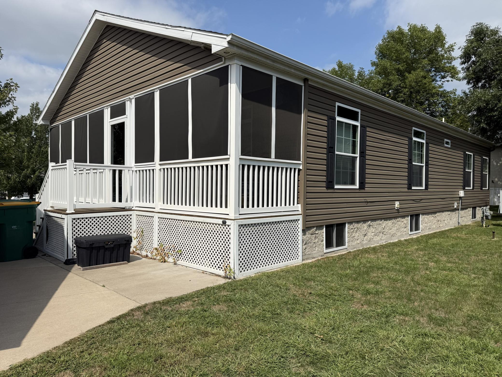 2200 Black Pine Drive Property Photo 1