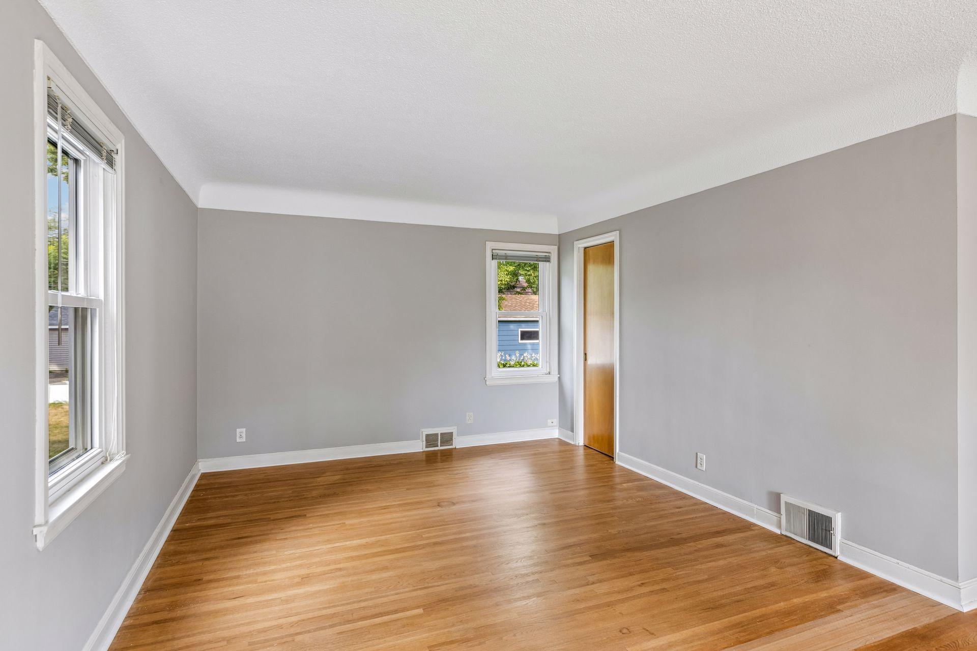6828 Grand Avenue S Property Photo 32