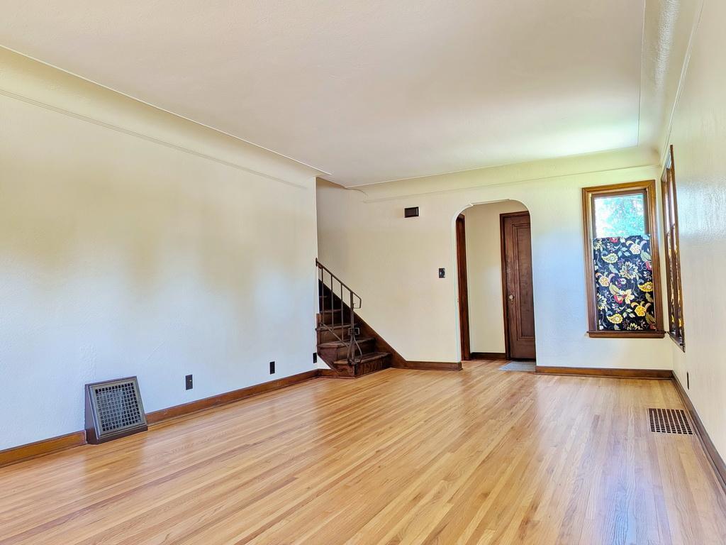 5644 12th Avenue S Property Photo 5