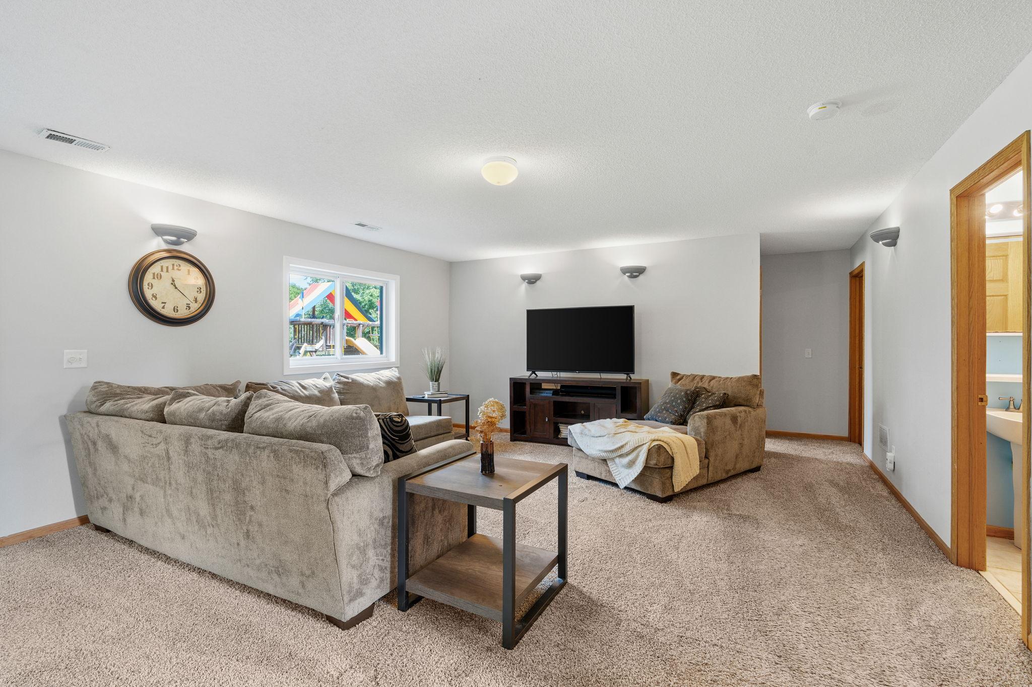 18566 96th Place N Property Photo 13
