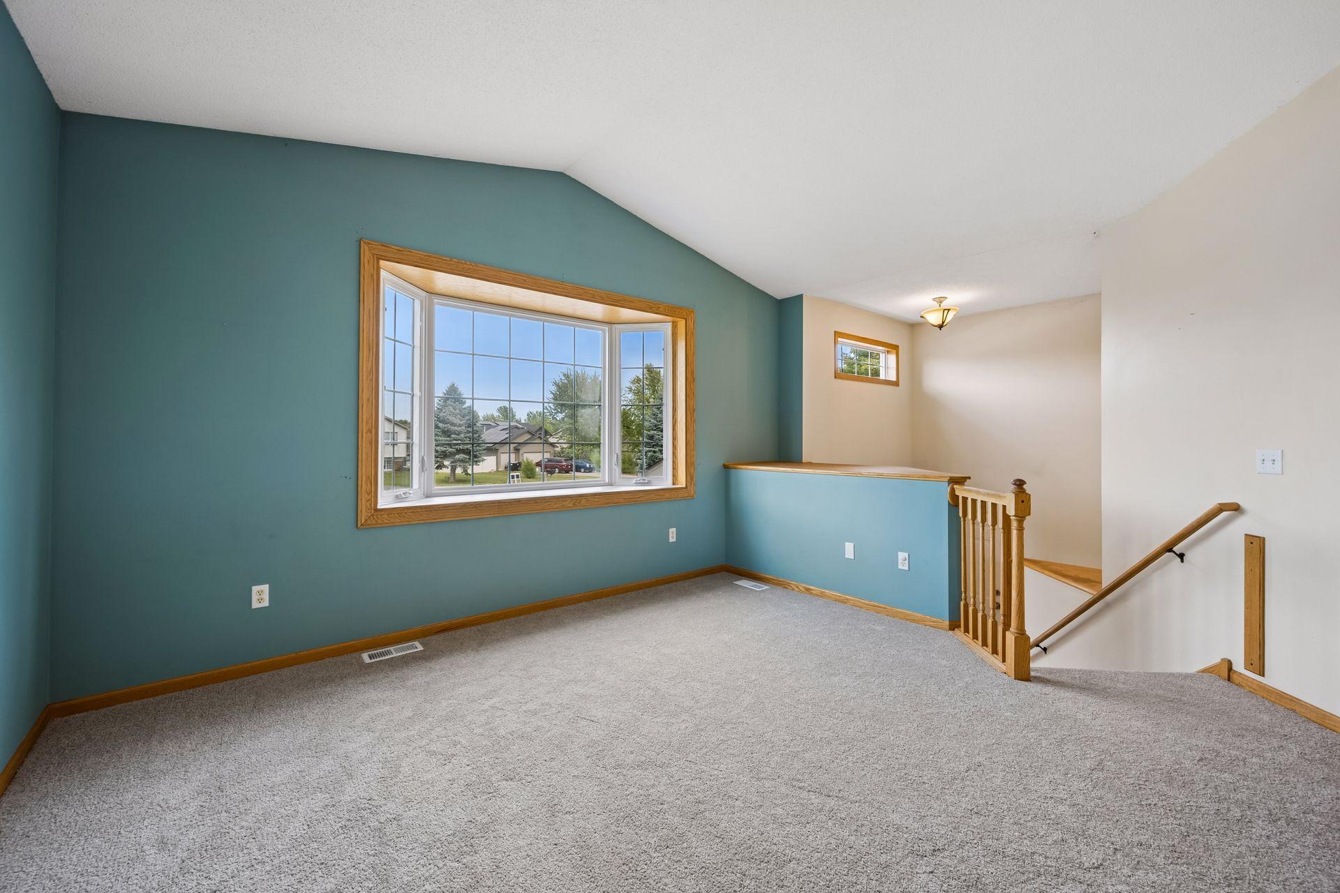 507 Glen Oaks Circle Property Photo 2