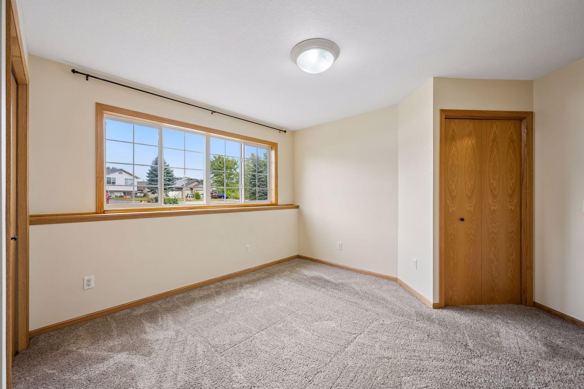 507 Glen Oaks Circle Property Photo 13