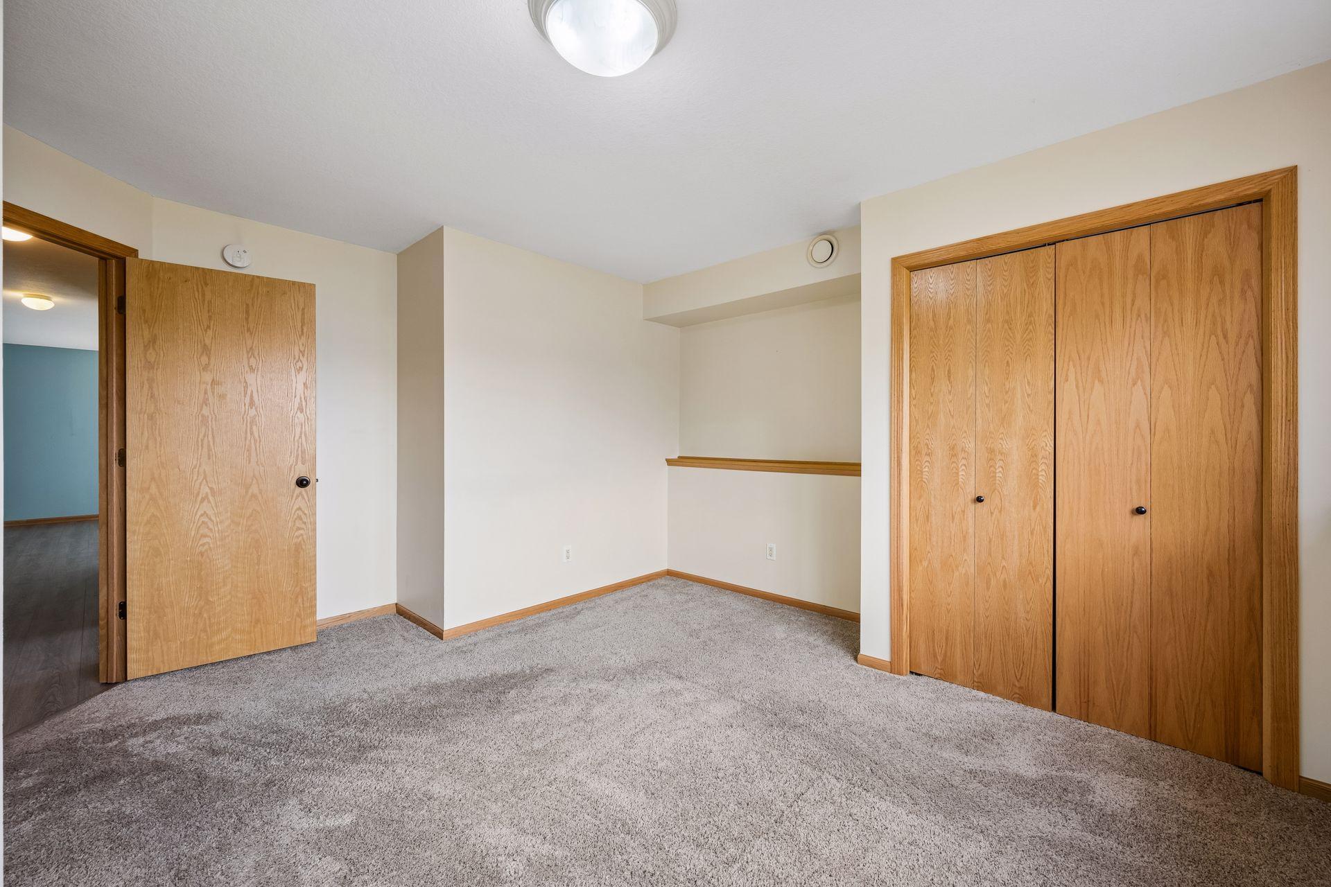 507 Glen Oaks Circle Property Photo 14