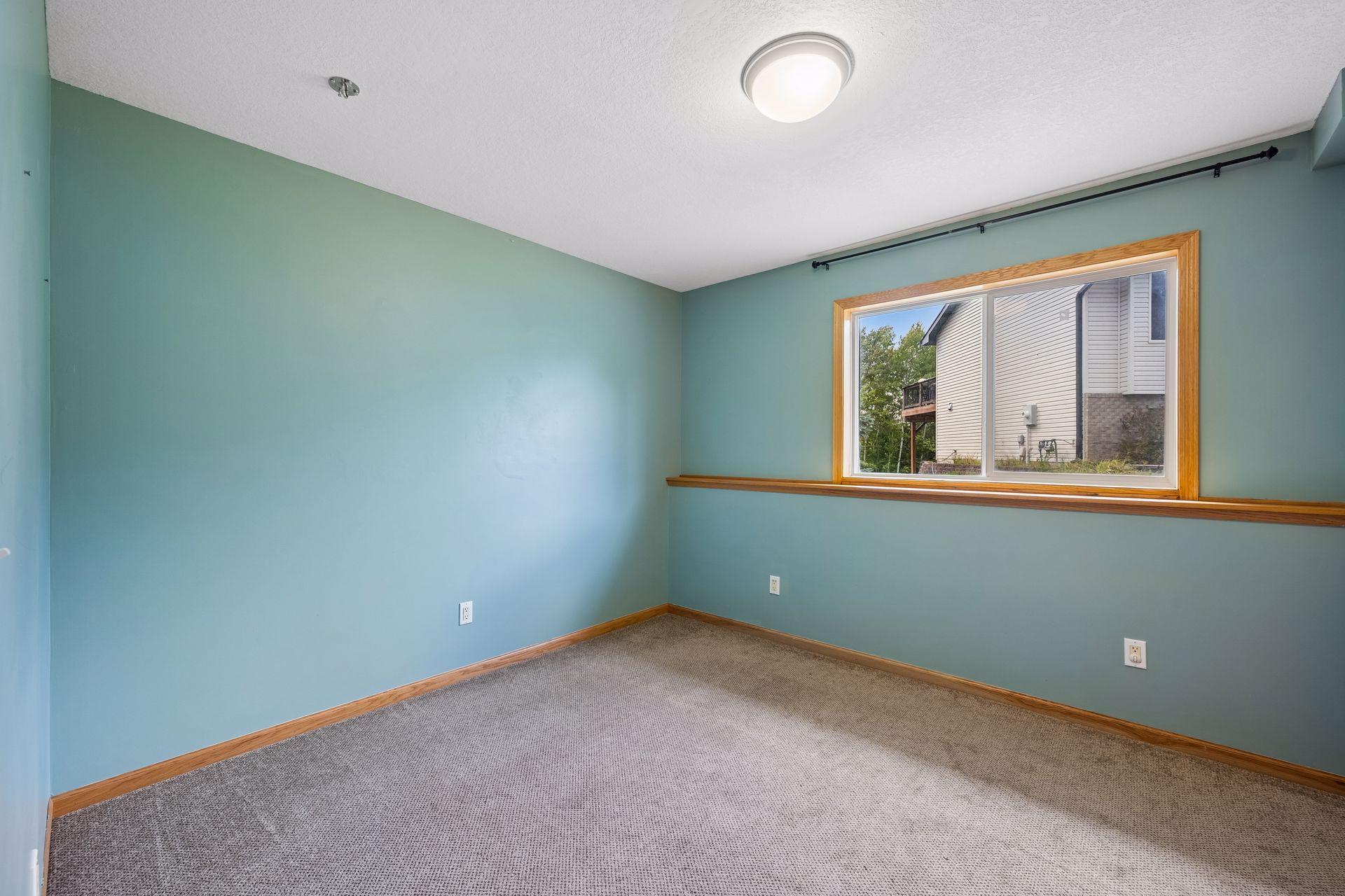 507 Glen Oaks Circle Property Photo 18