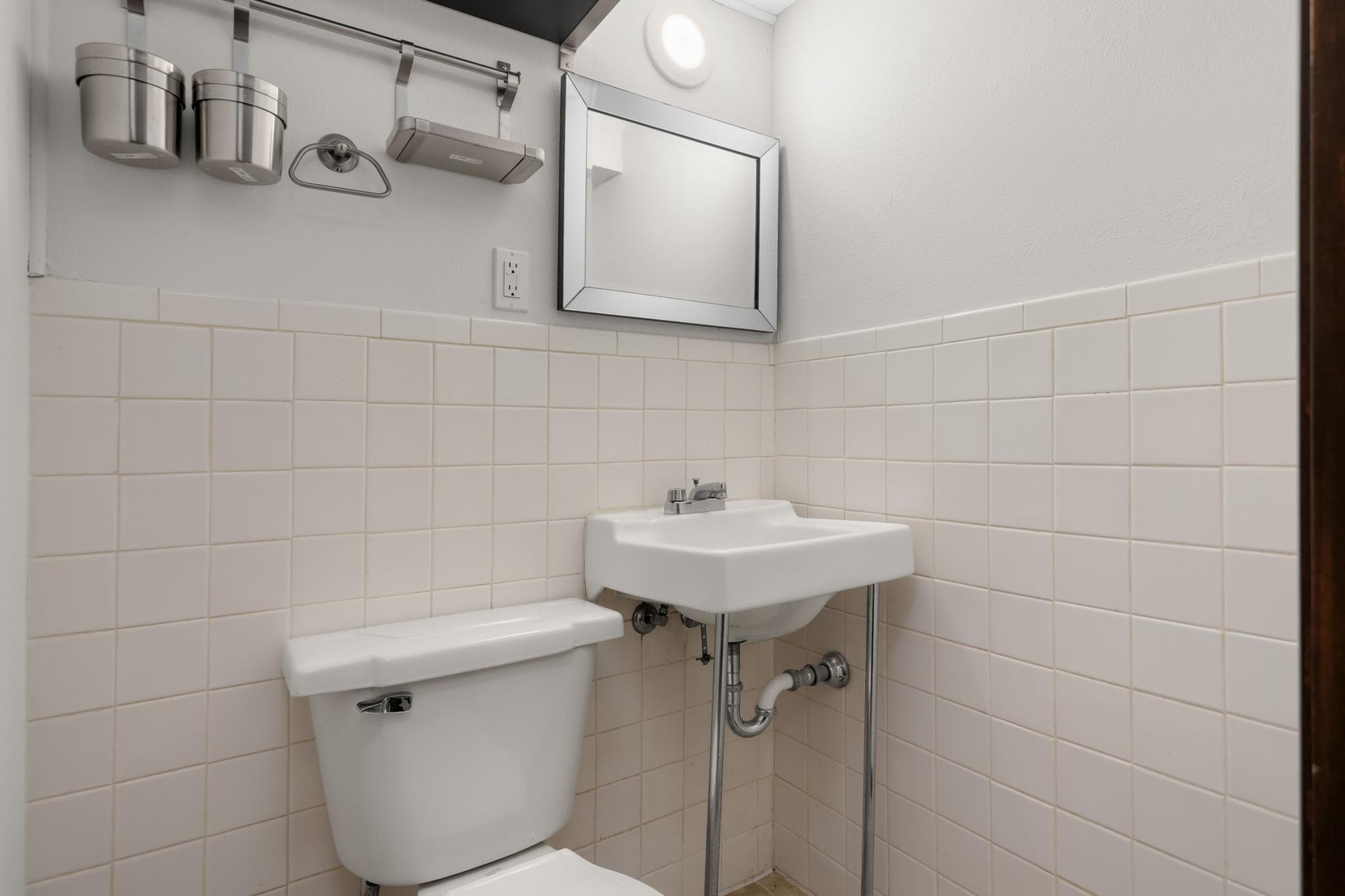 9041 Northwood Circle Property Photo 24