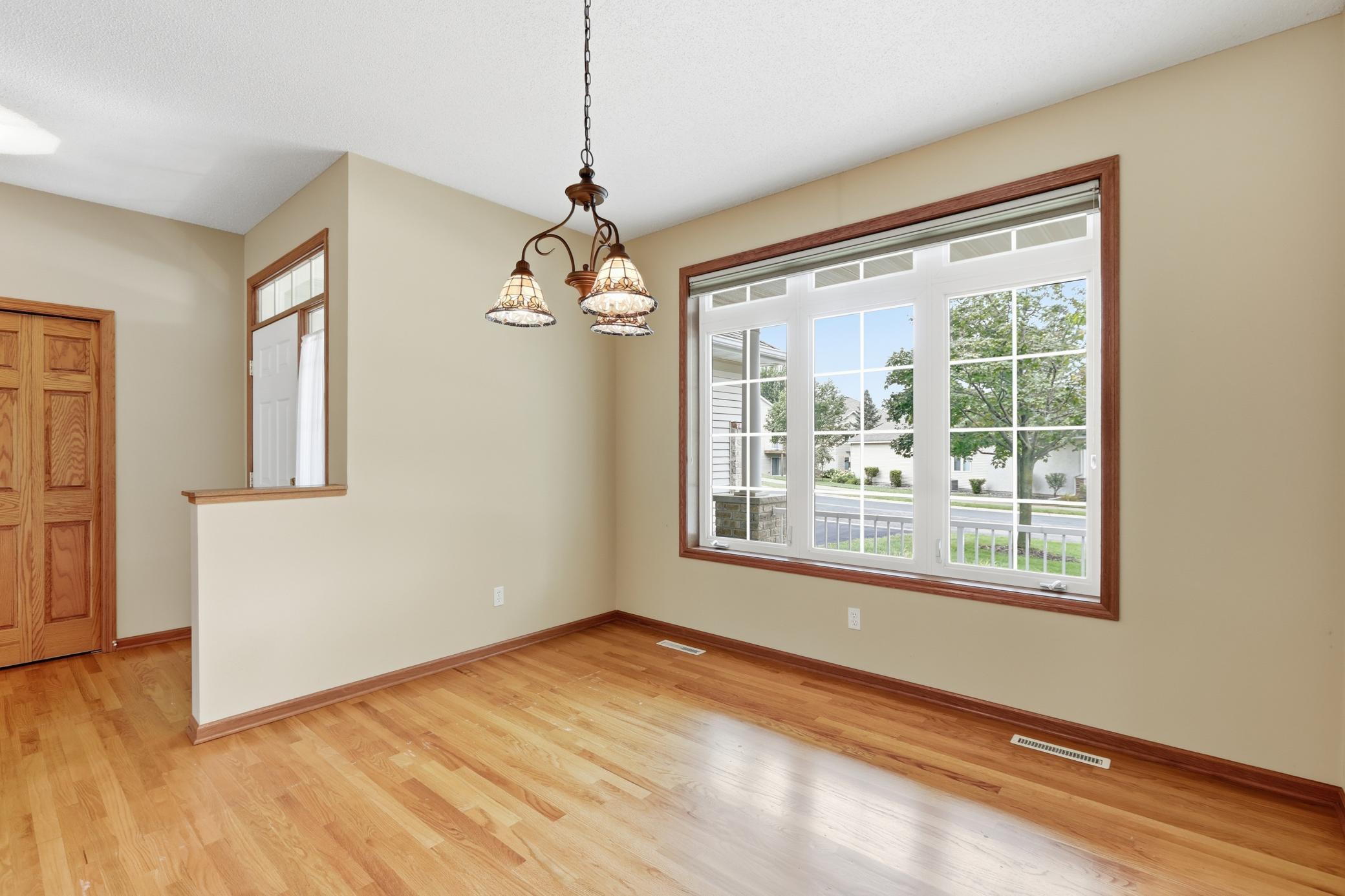 3721 Crossridge Way Property Photo 15