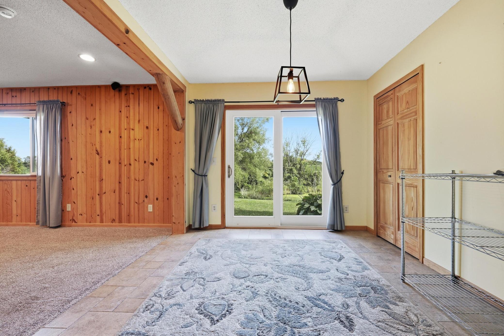1027 Meadow Street Property Photo 22