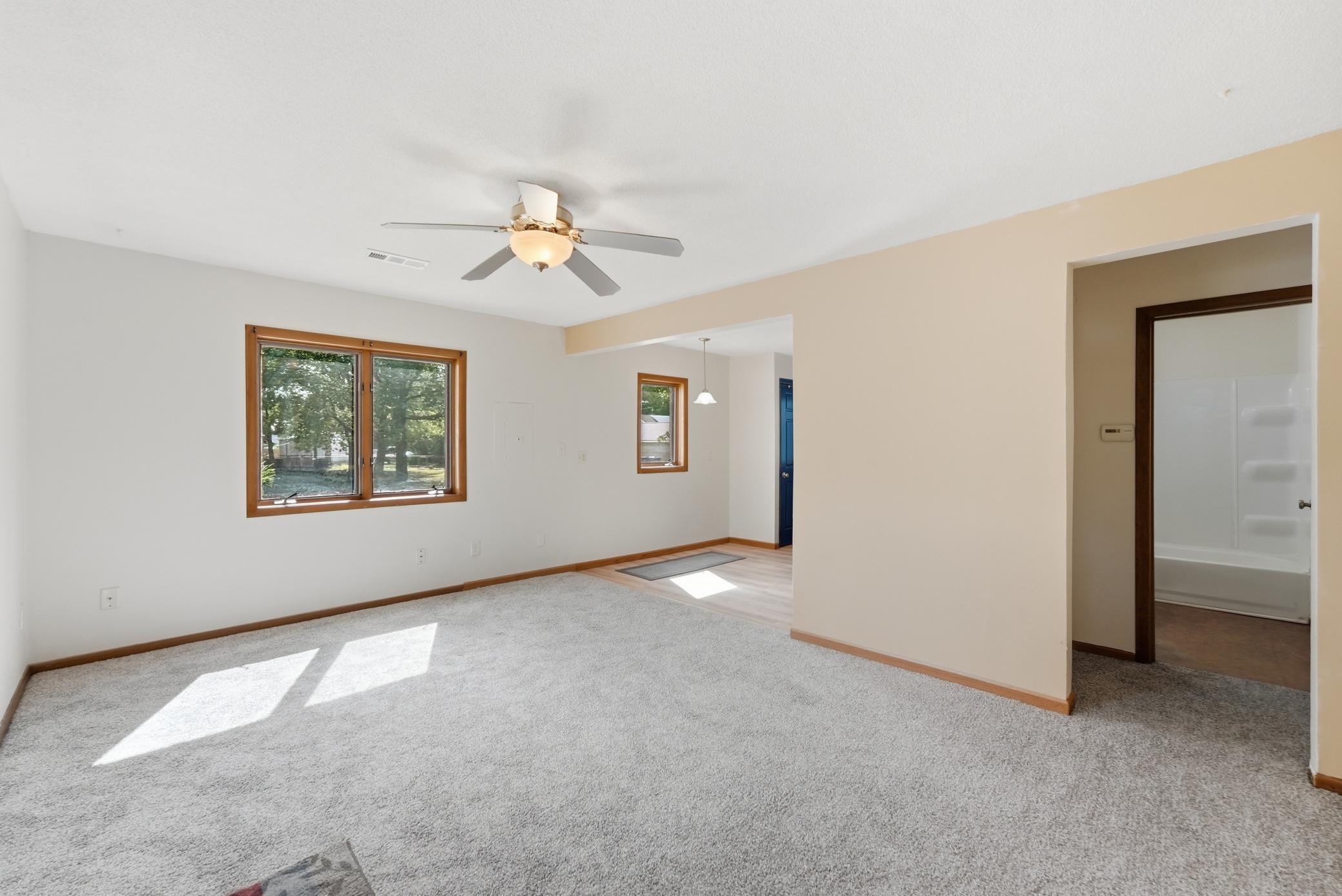401 27th Avenue N Property Photo 12