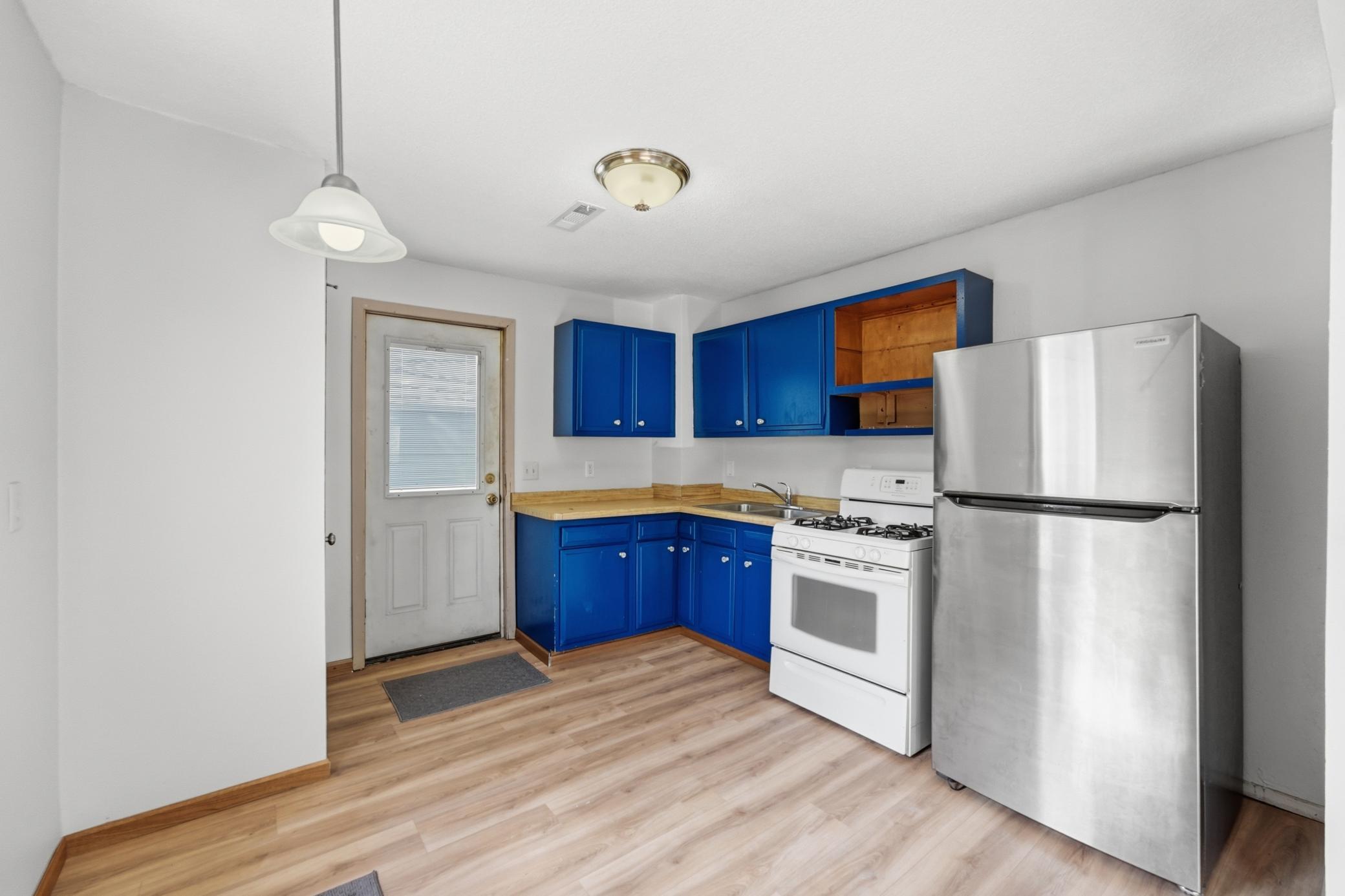 401 27th Avenue N Property Photo 13