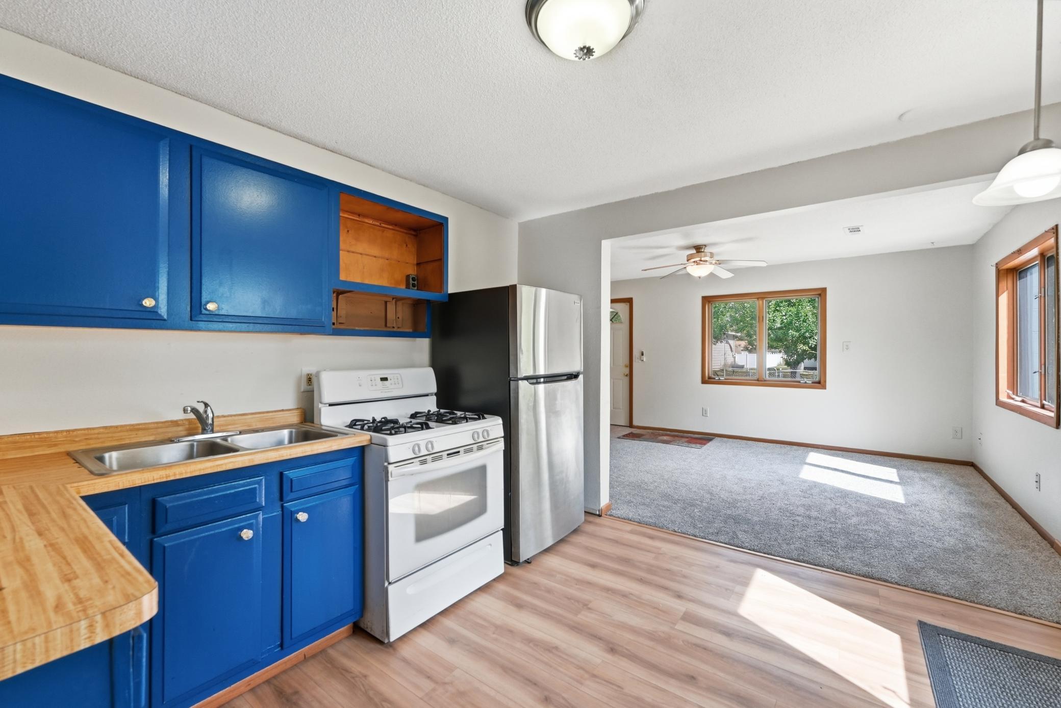 401 27th Avenue N Property Photo 15