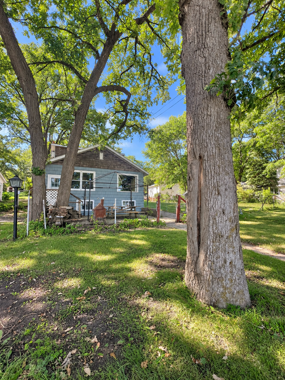 6309 24th Street Ne Property Photo 5