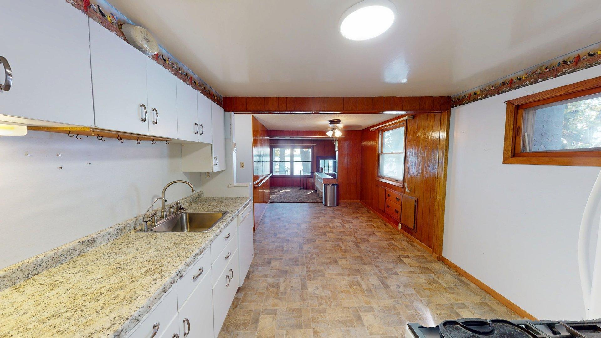 6309 24th Street Ne Property Photo 11