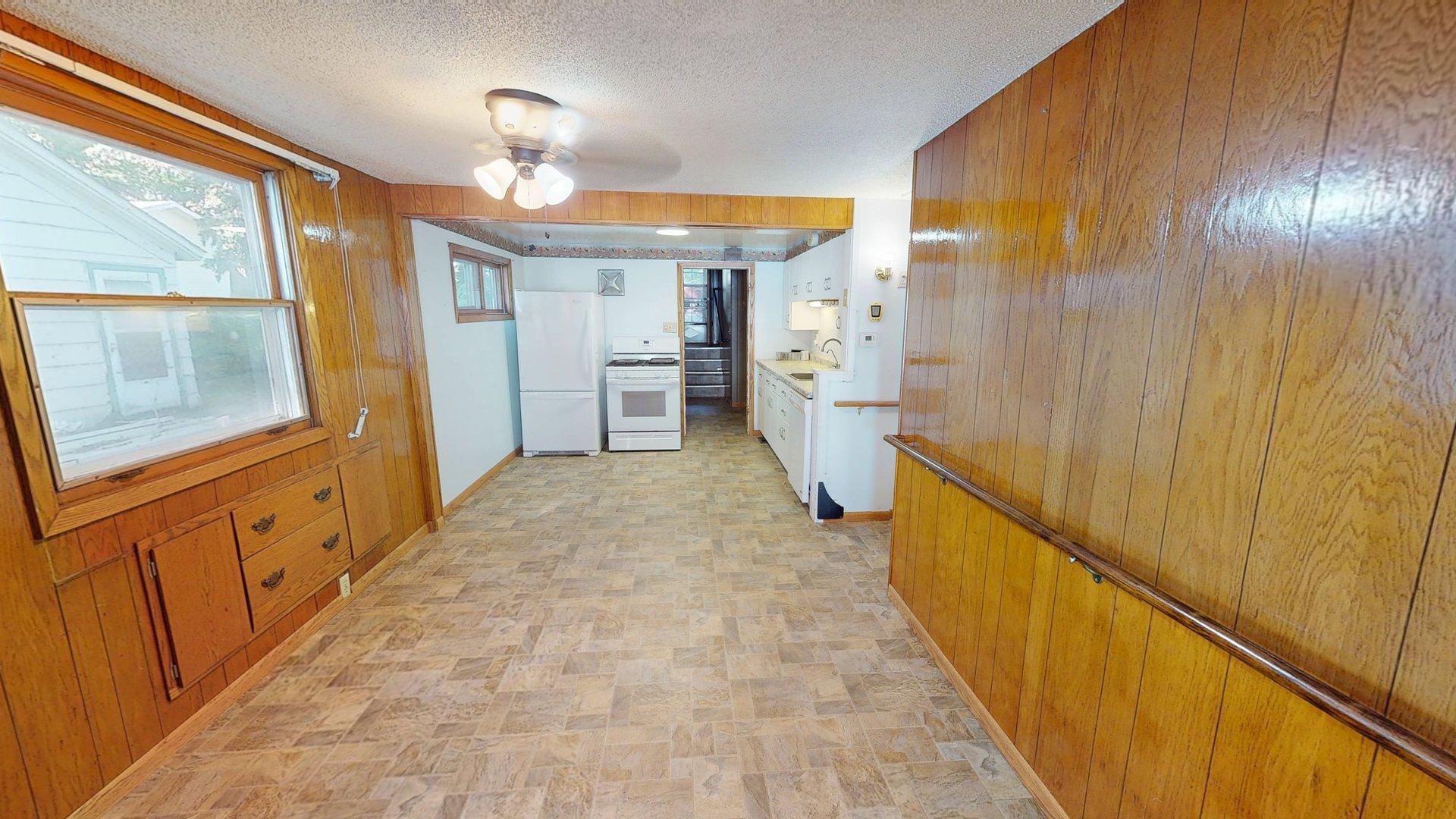 6309 24th Street Ne Property Photo 14