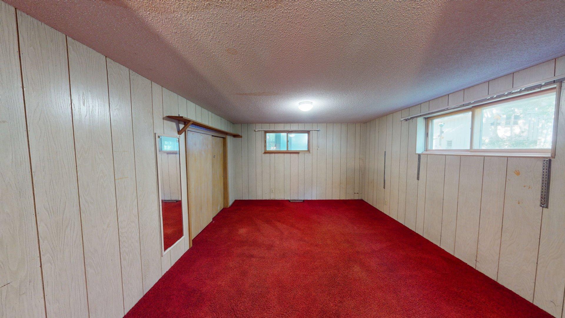 6309 24th Street Ne Property Photo 23