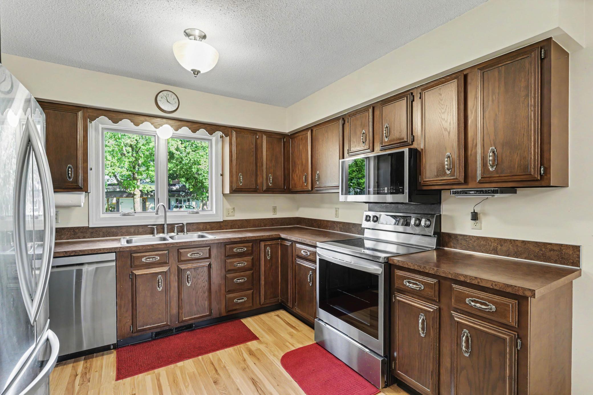 214 5th Avenue Ne Property Photo 5