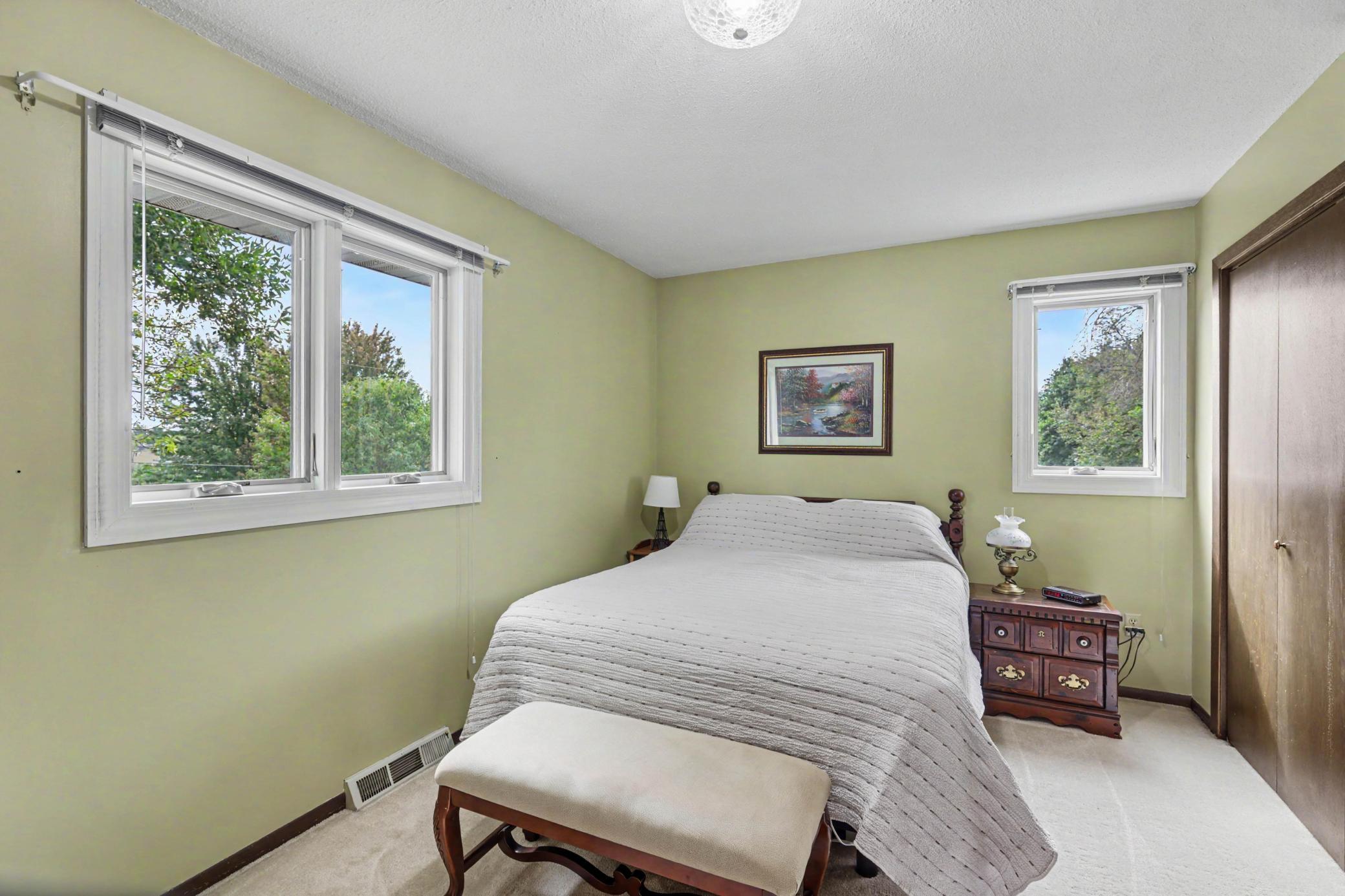 214 5th Avenue Ne Property Photo 9