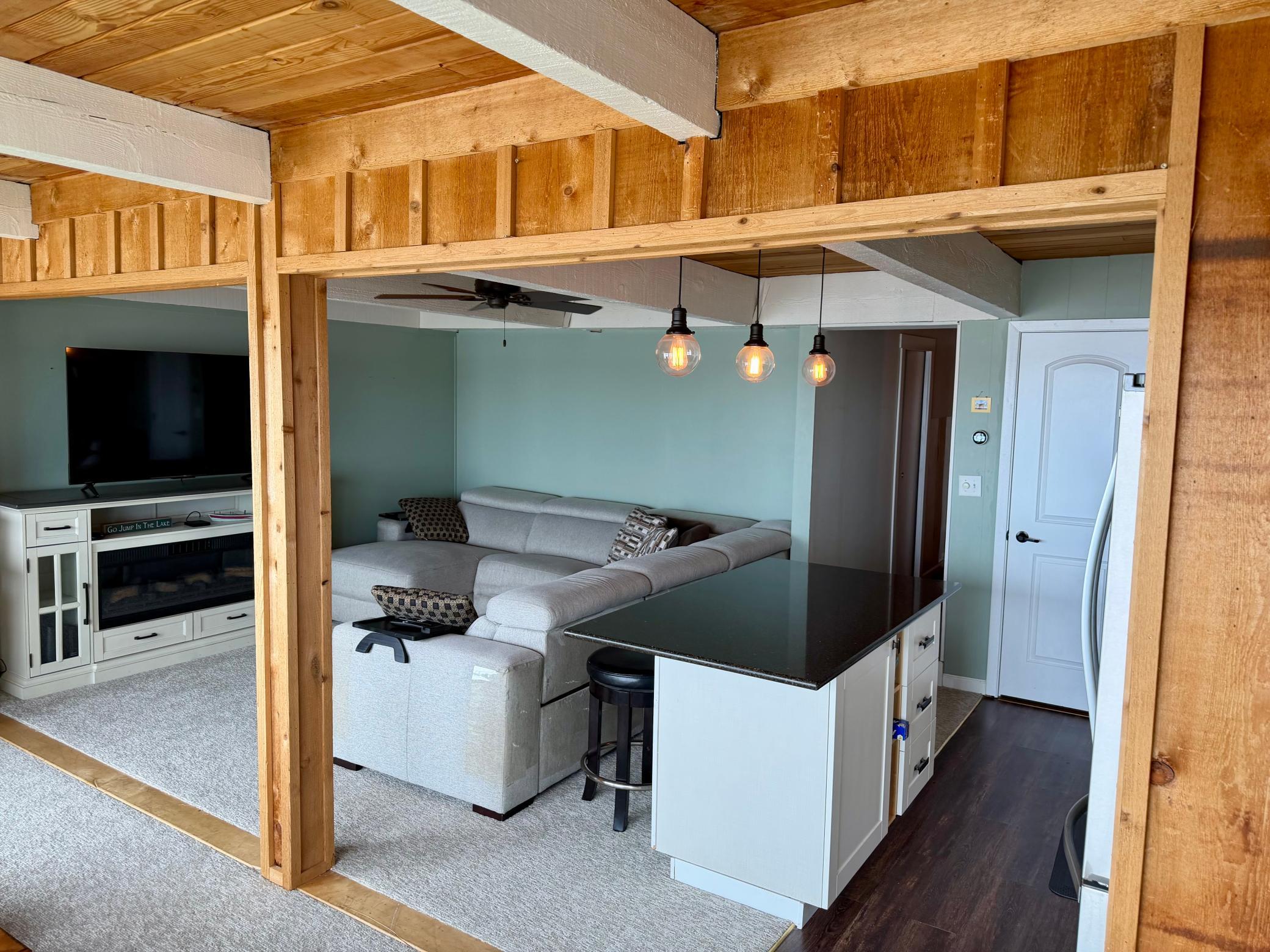9151 Breezy Point Drive 418 Property Photo 7