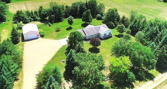 13295 Saint Croix Trail Property Photo 4