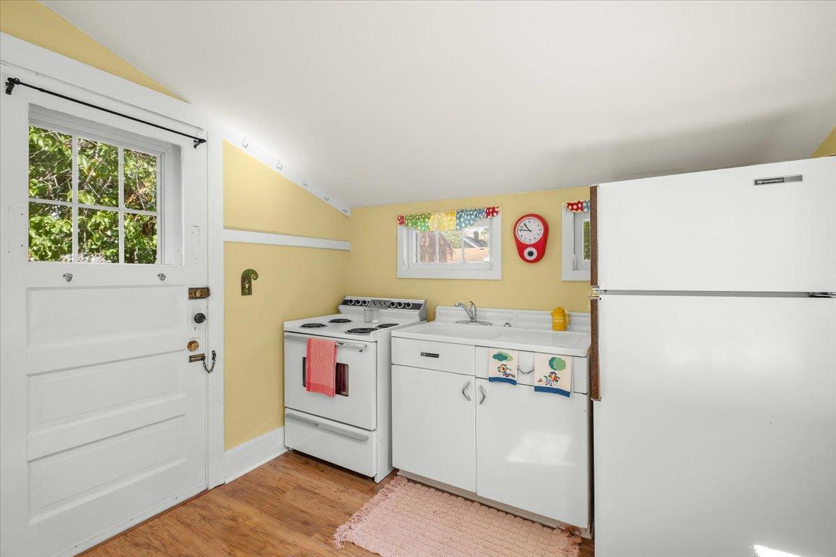 3213 42nd Avenue S Property Photo 10