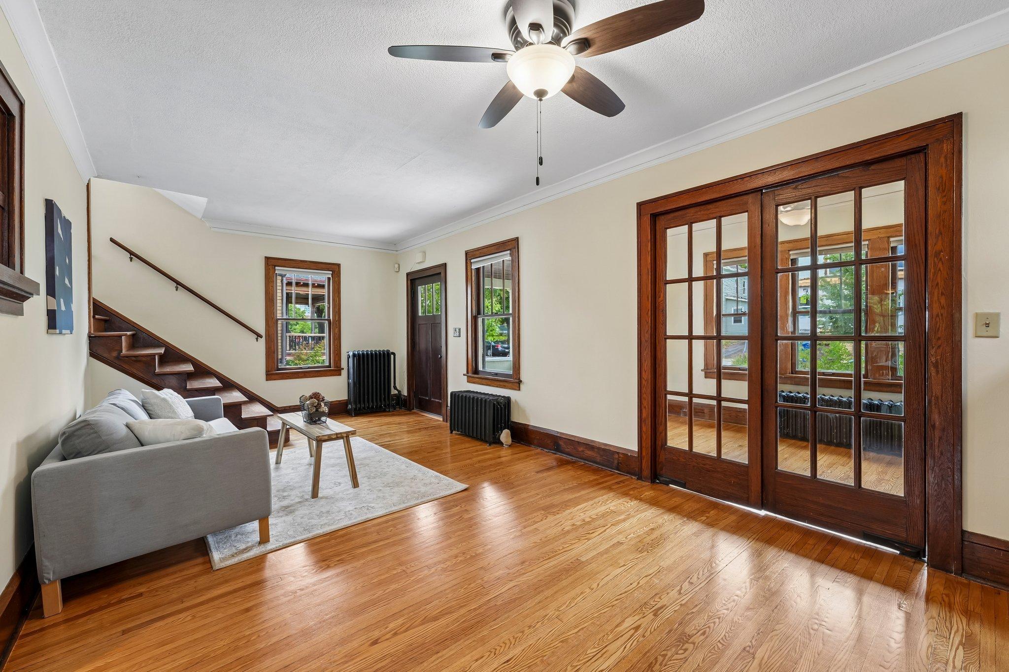355 Bates Avenue Property Photo 5