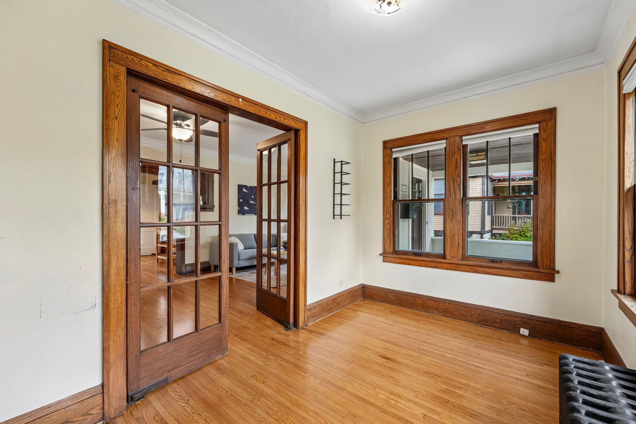 355 Bates Avenue Property Photo 10