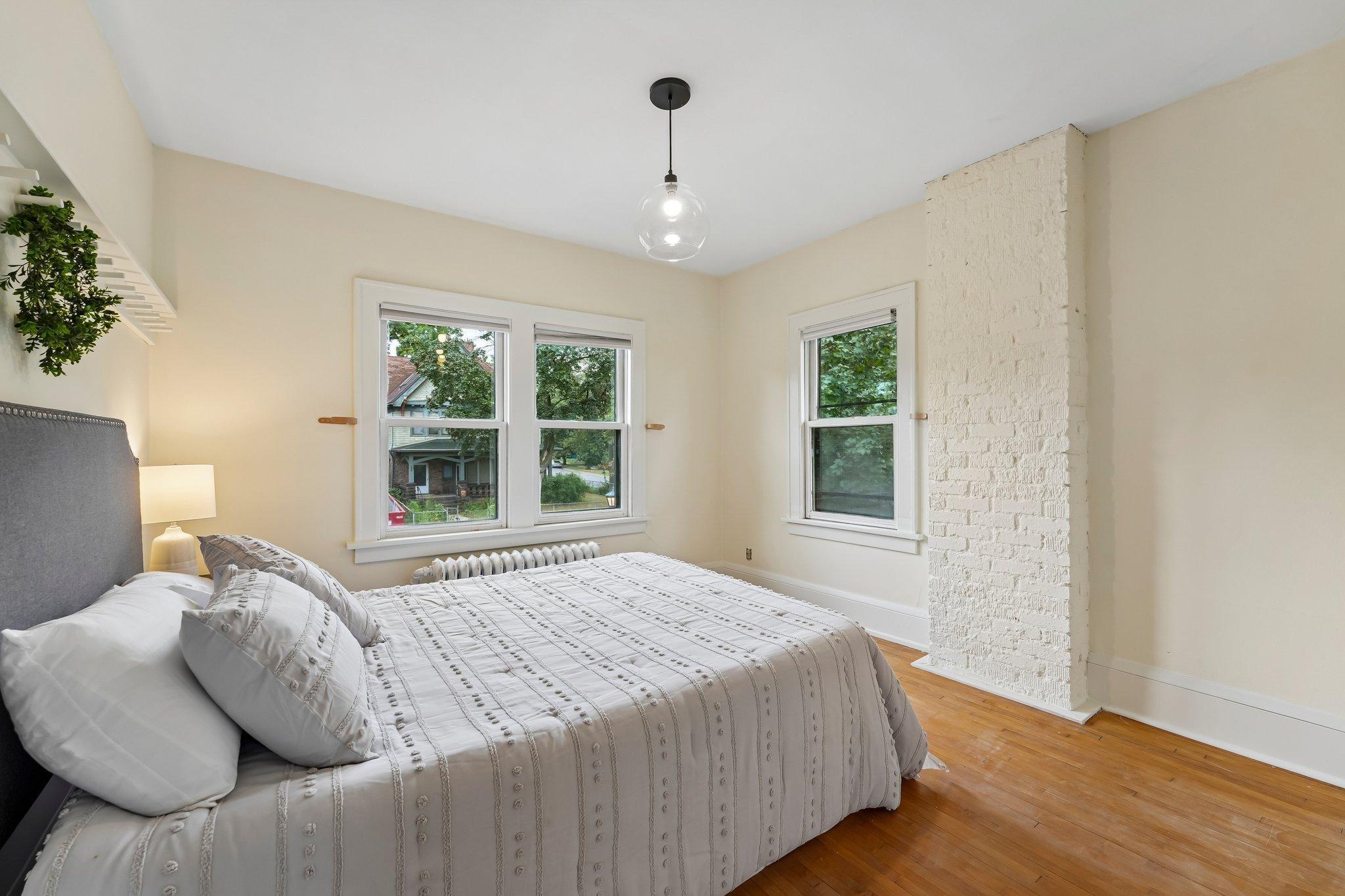 355 Bates Avenue Property Photo 20