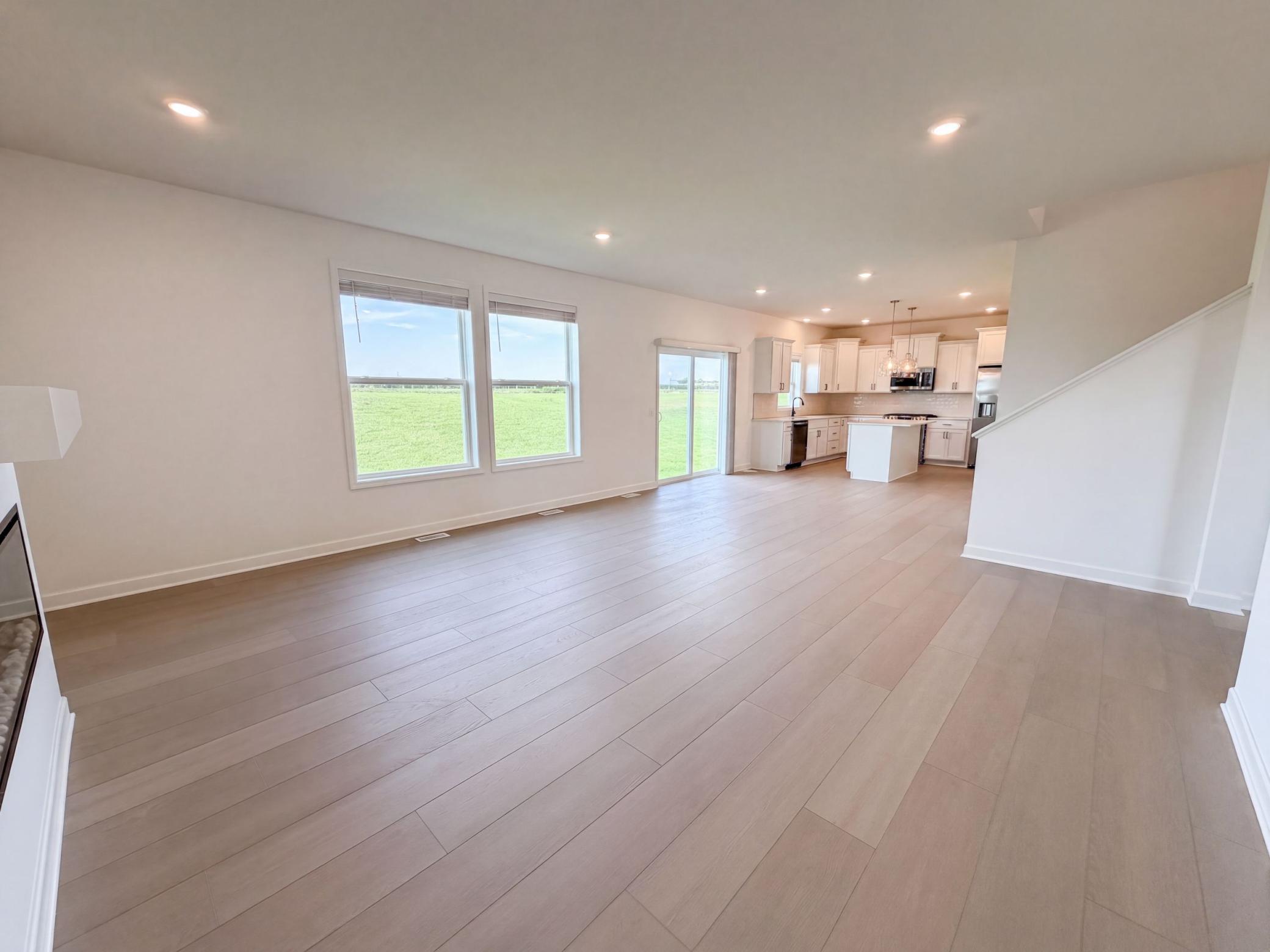 1577 Upper 141st Street E Property Photo 4