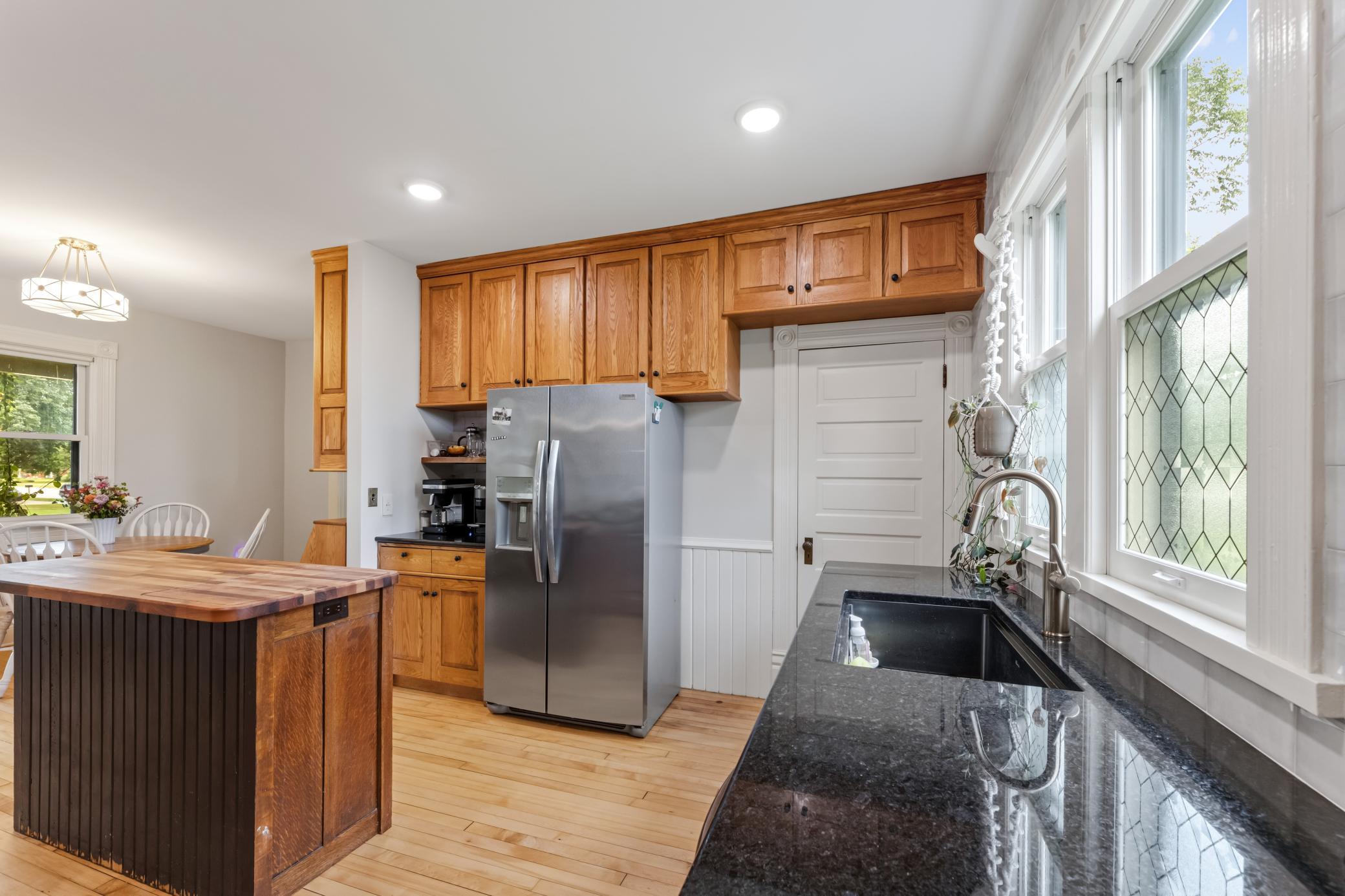 375 4th Street Sw Property Photo 18