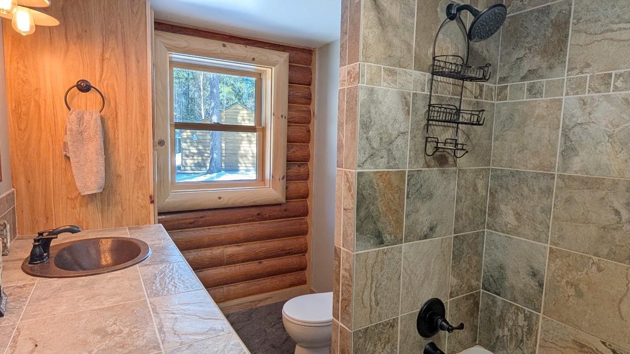 8854 River Road Property Photo 15