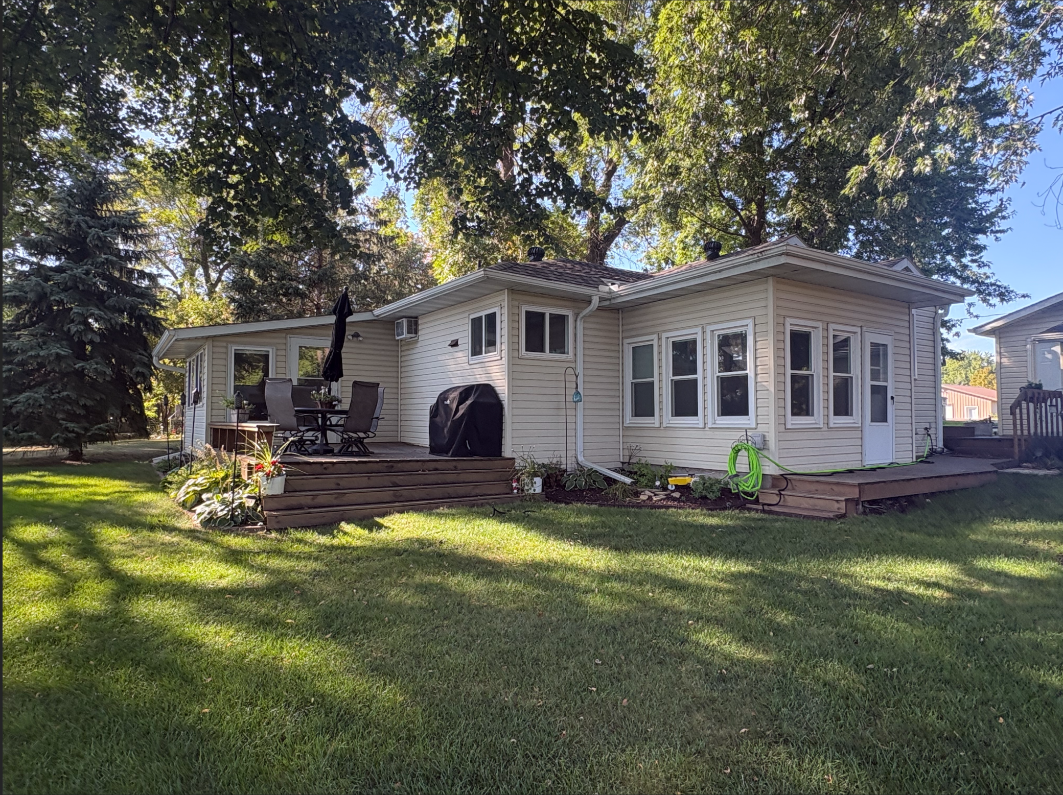 12103 Pelican Heights Road Property Photo 4