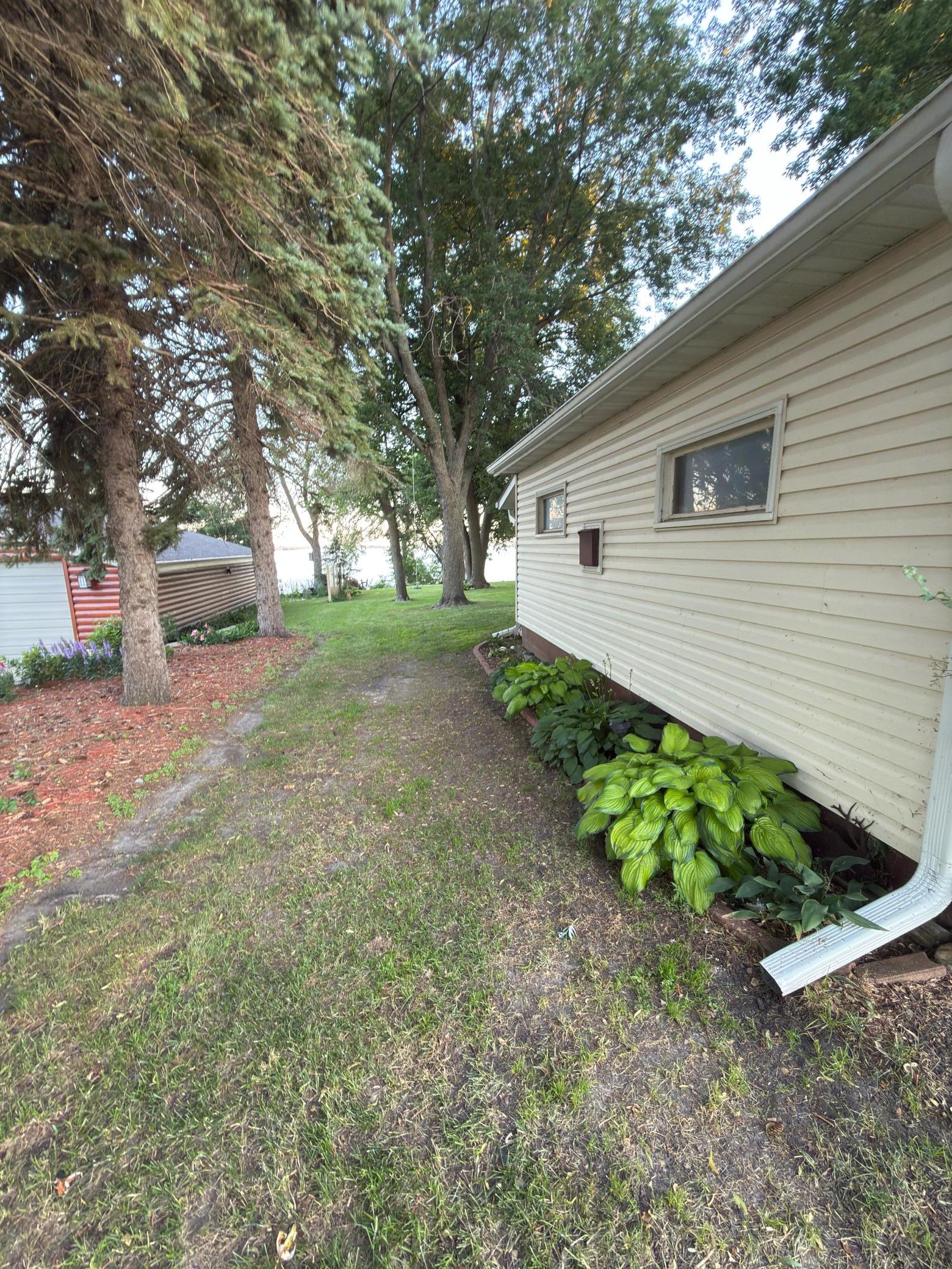 12103 Pelican Heights Road Property Photo 5