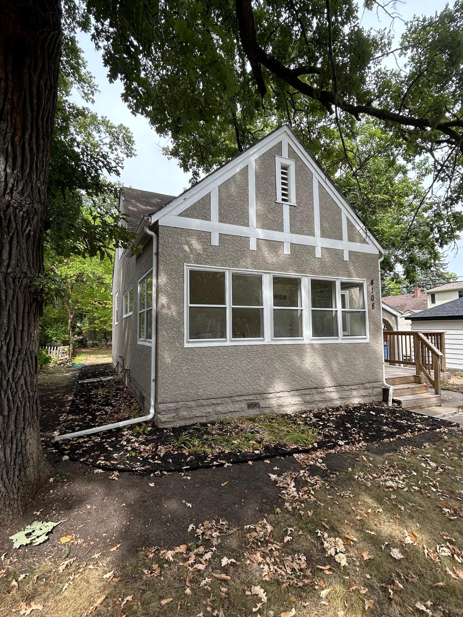 4108 E 27th Street Property Photo 6