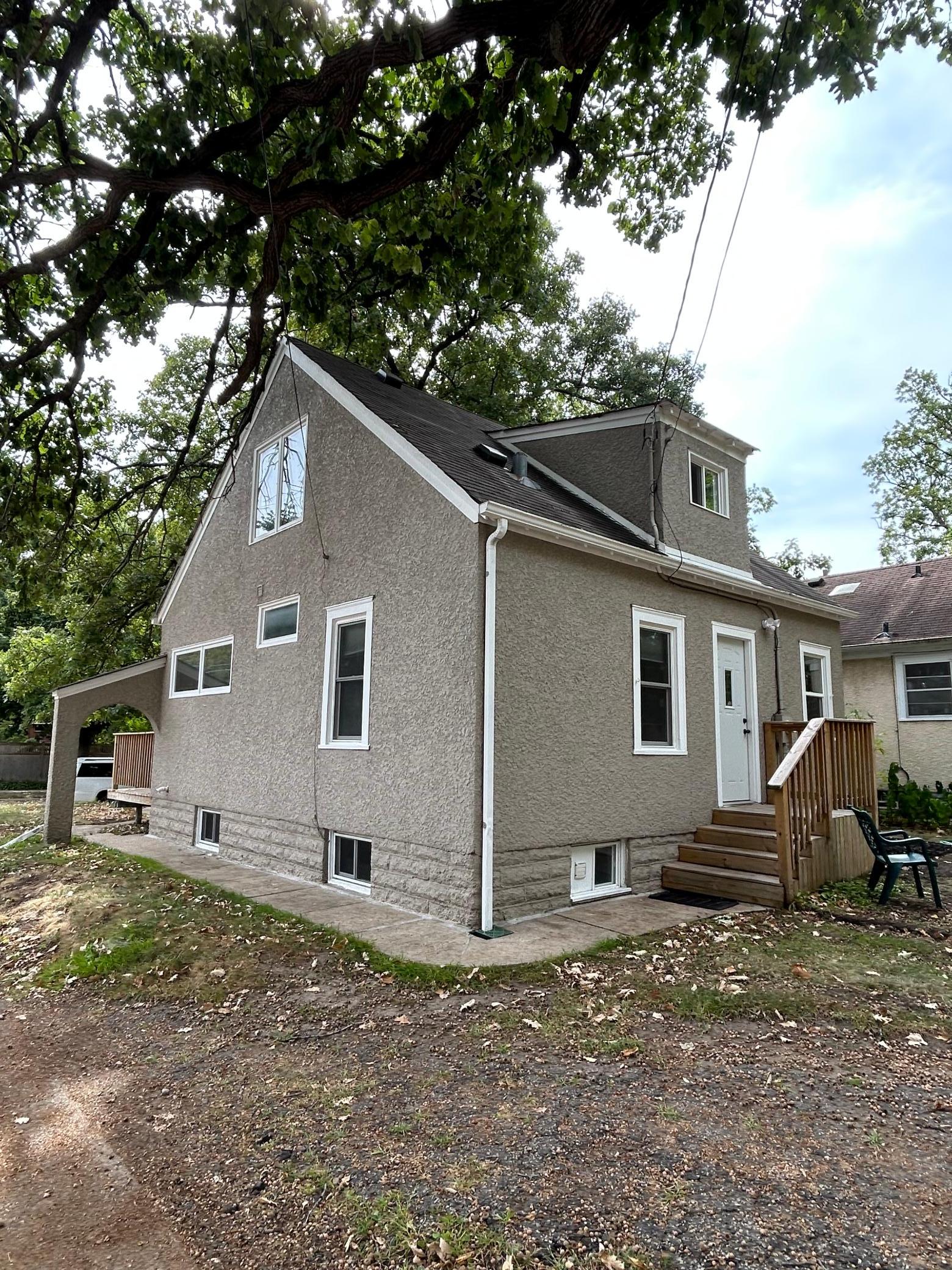 4108 E 27th Street Property Photo 7