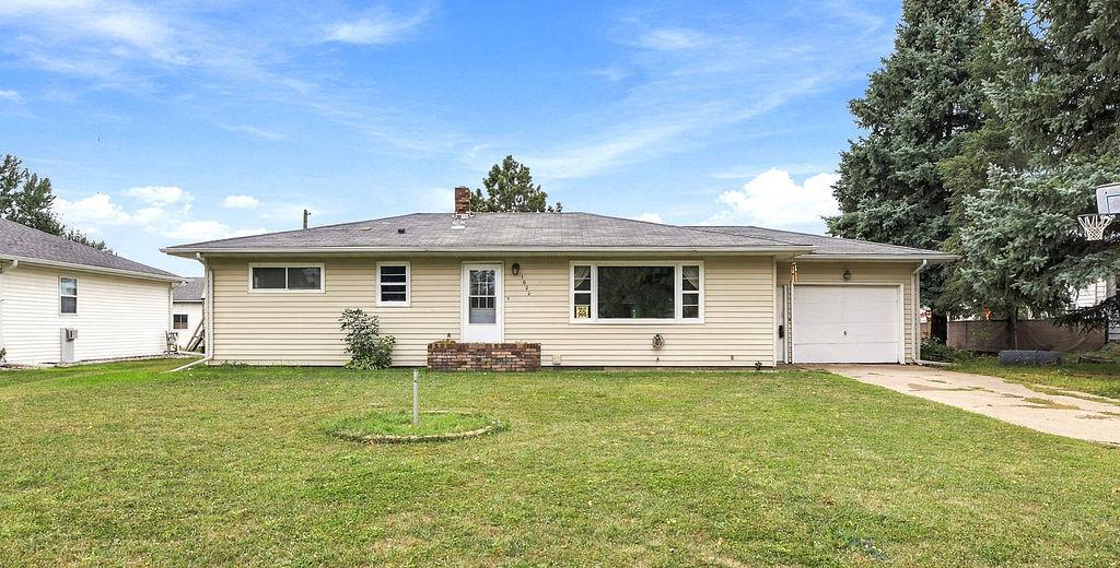 1022 1st Street N Property Photo 1