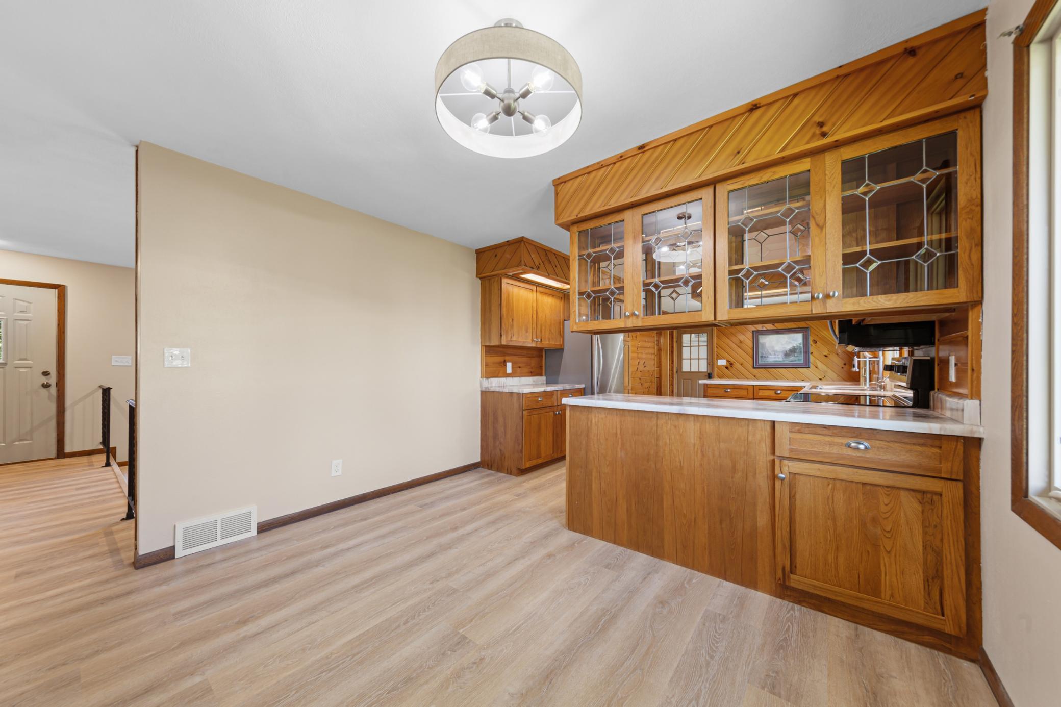 508 Central Avenue S Property Photo 16