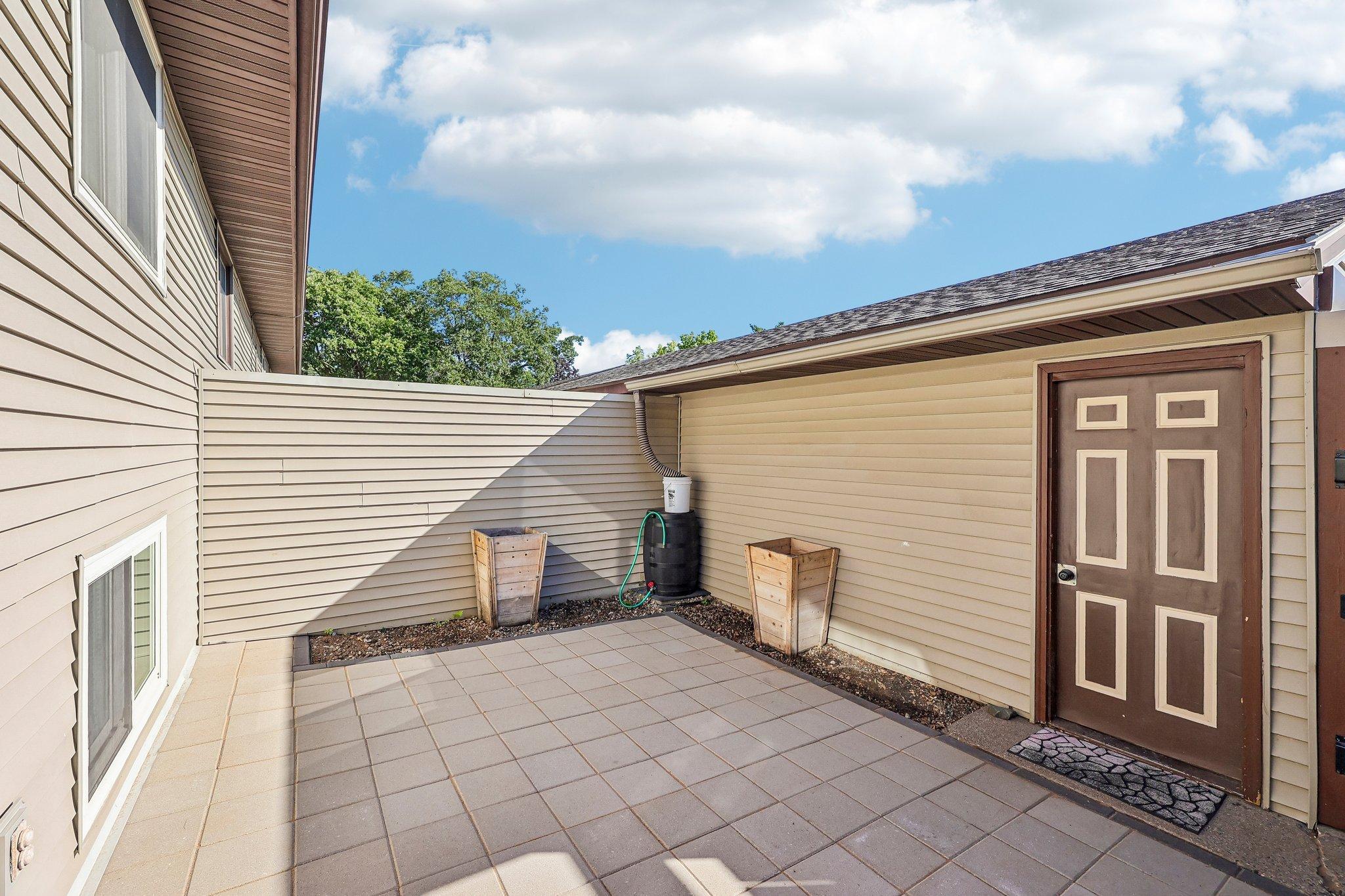 7436 Germane Trail Property Photo 32