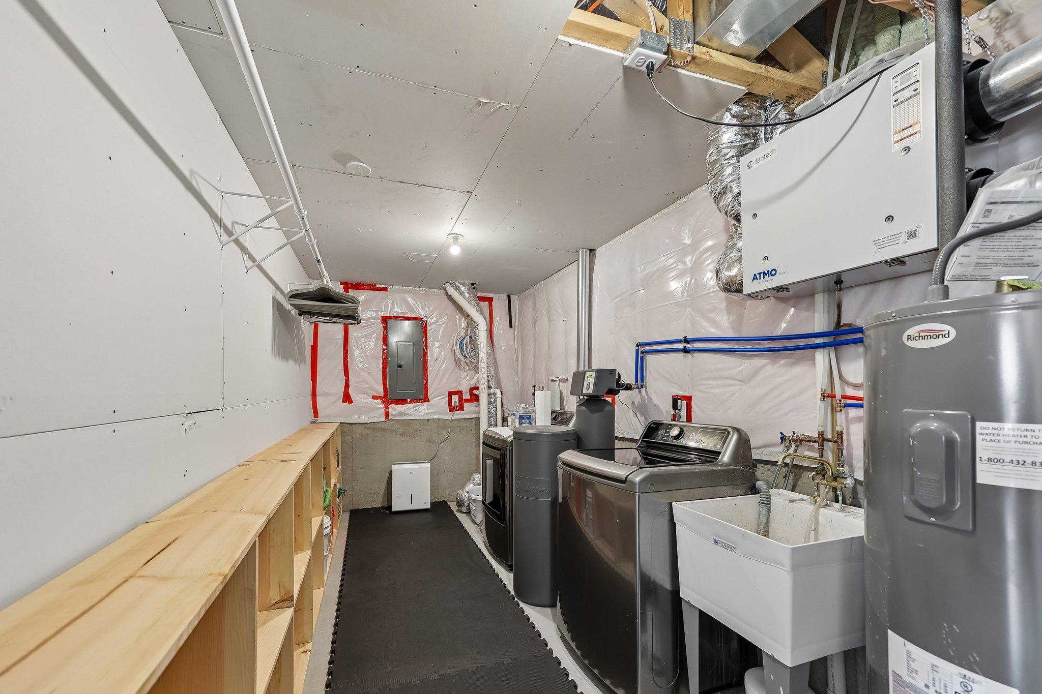 415 Eagle Street Nw Property Photo 41