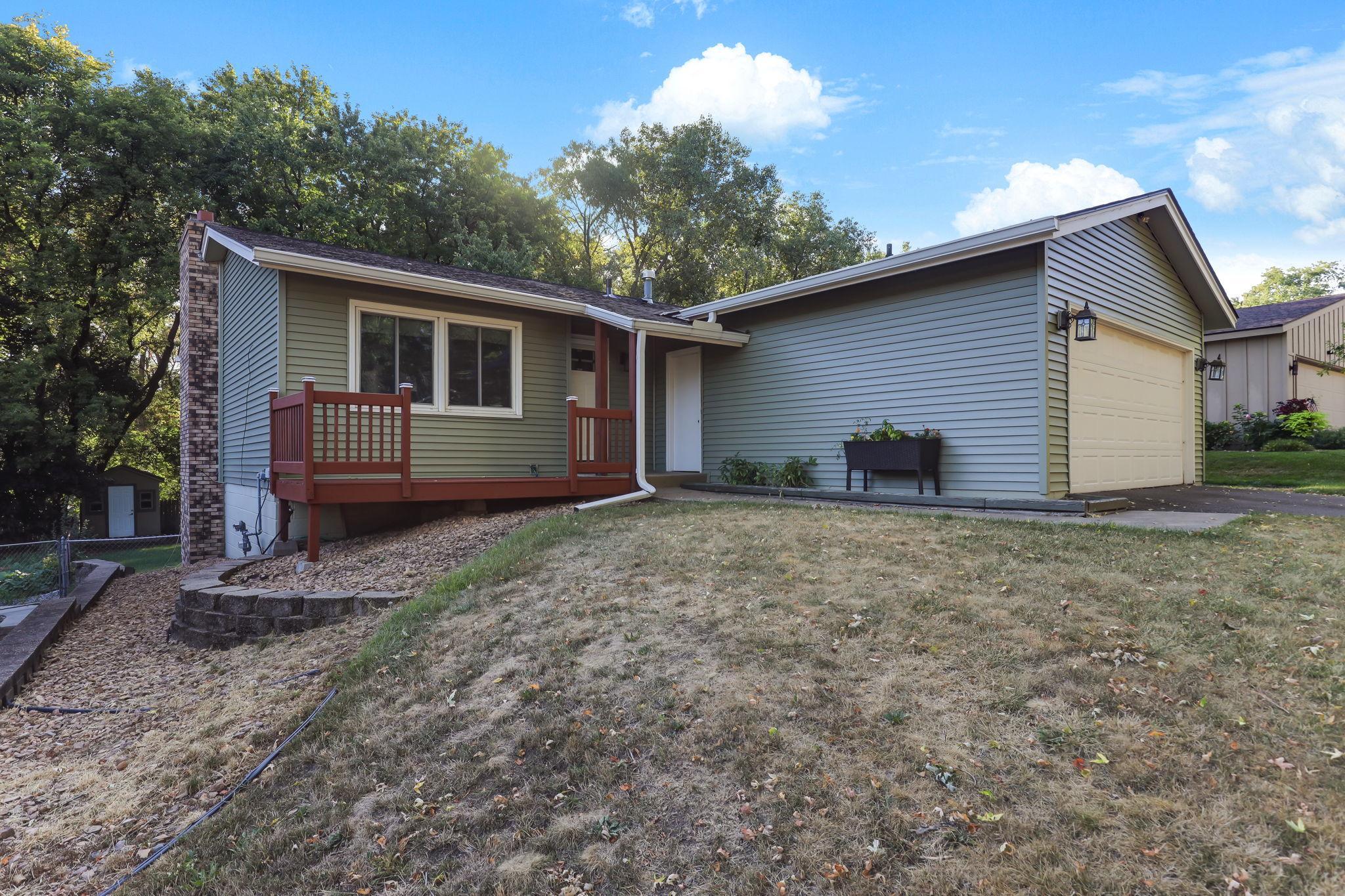 7064 Springhill Circle Property Photo 2