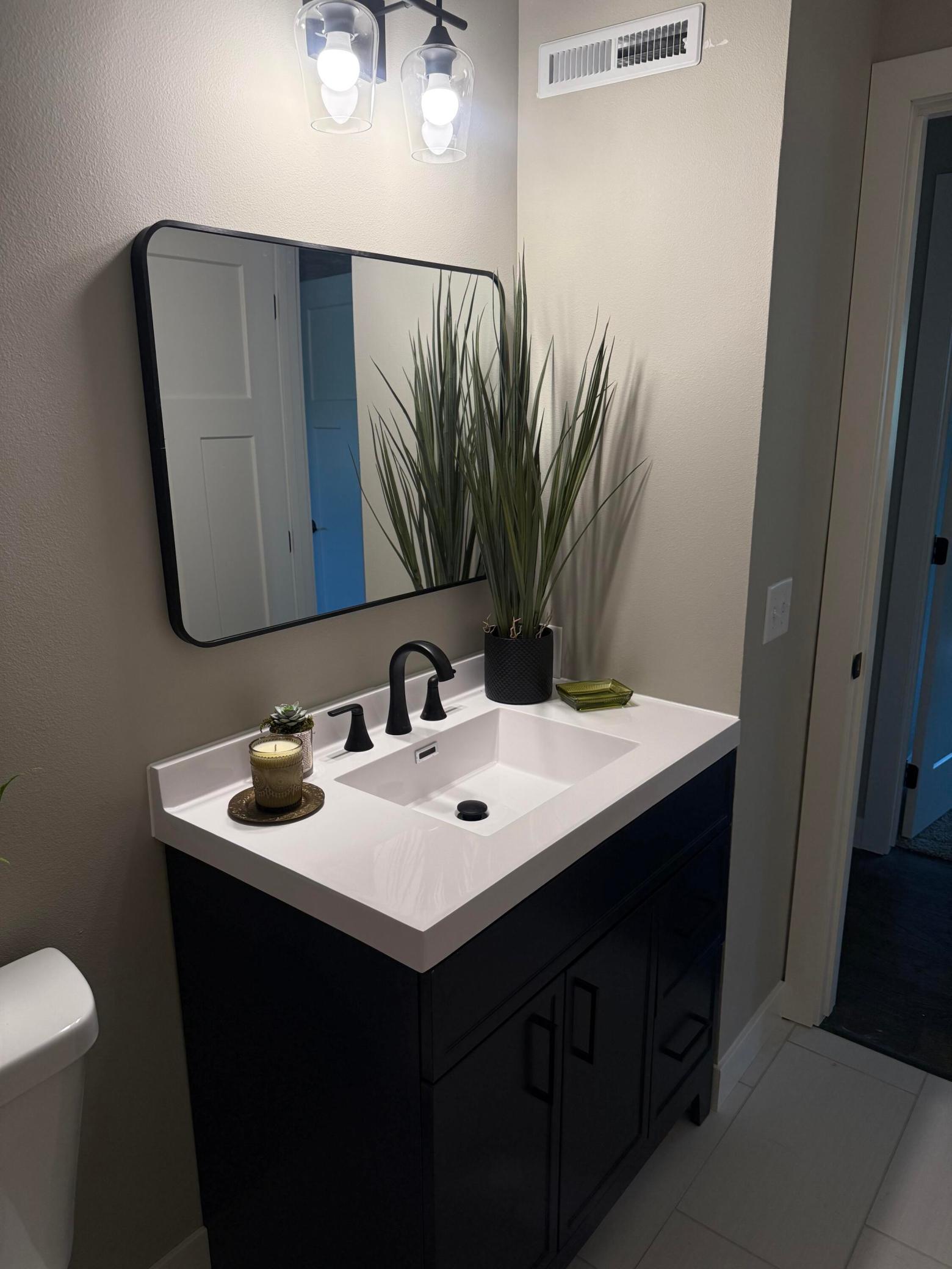100 Edgewood Drive Property Photo 16