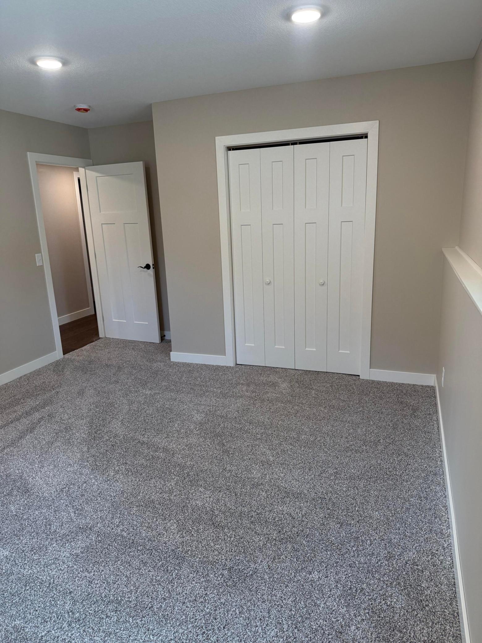 100 Edgewood Drive Property Photo 21