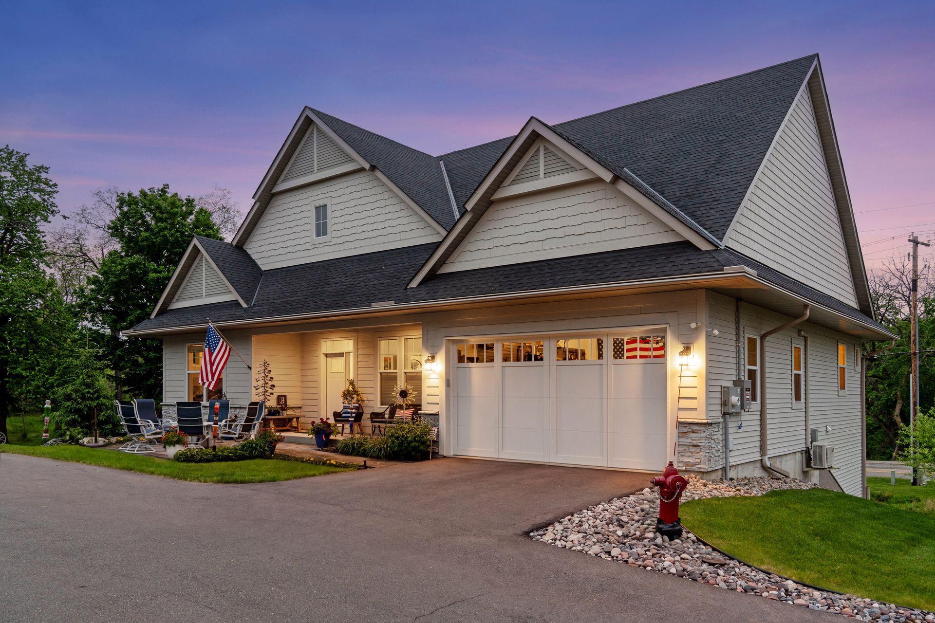 5525 Eden Prairie Road Property Photo 1